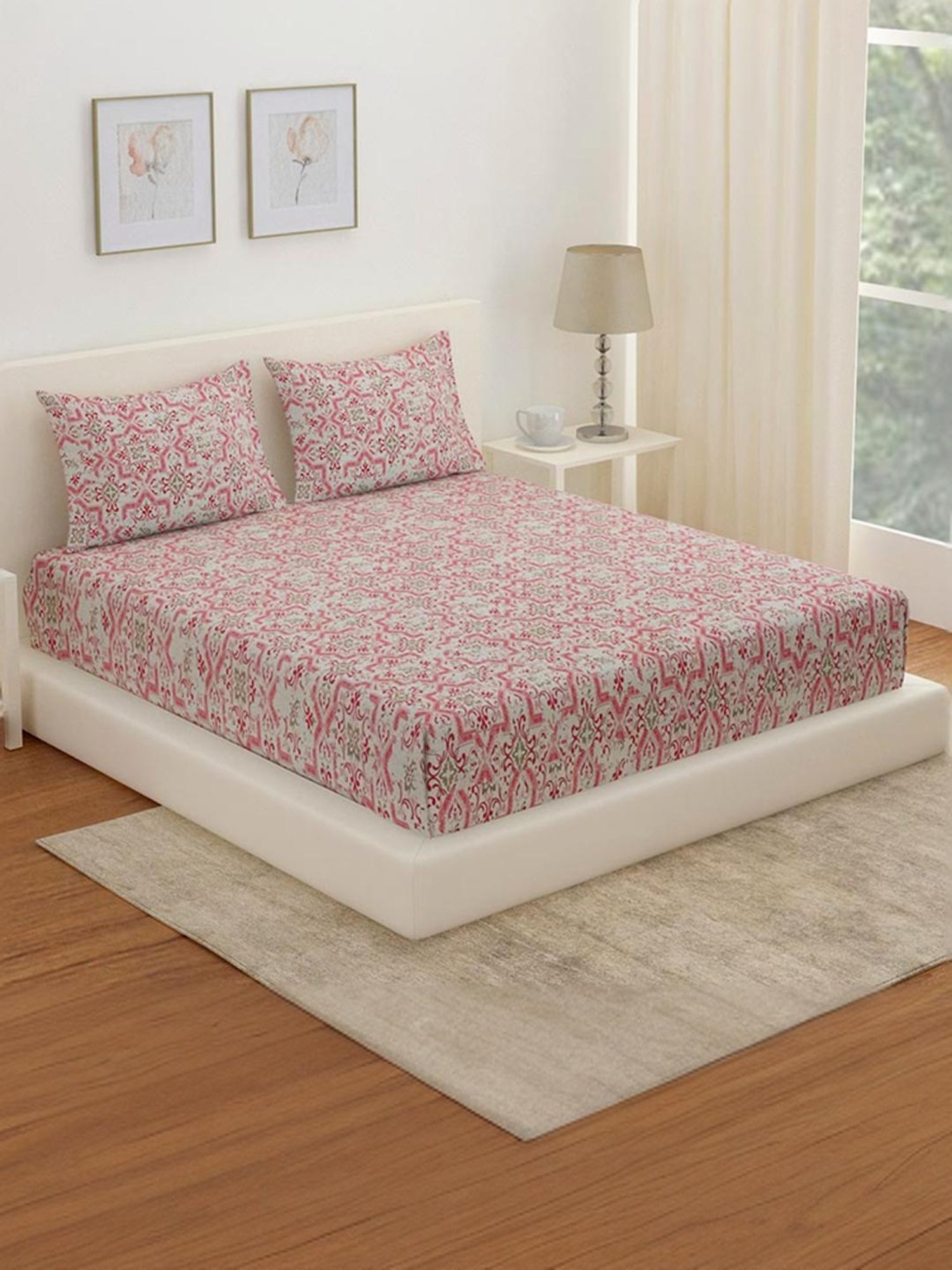 @Home Arias Pink 300 TC Cotton King Bedsheet with 2 Pillow Covers