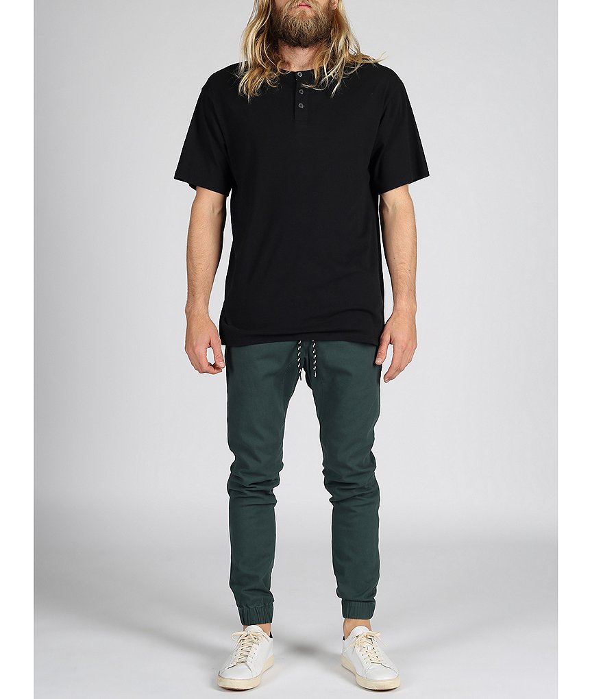 Lira Clothing Slim Fit Solid Weekend Jogger 2.0