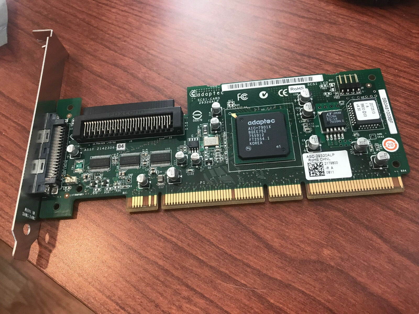 Adaptec 29320ALP ULTRA320 SCSI CONTROLLER - 133 MHz 64 Bit RAID Controller