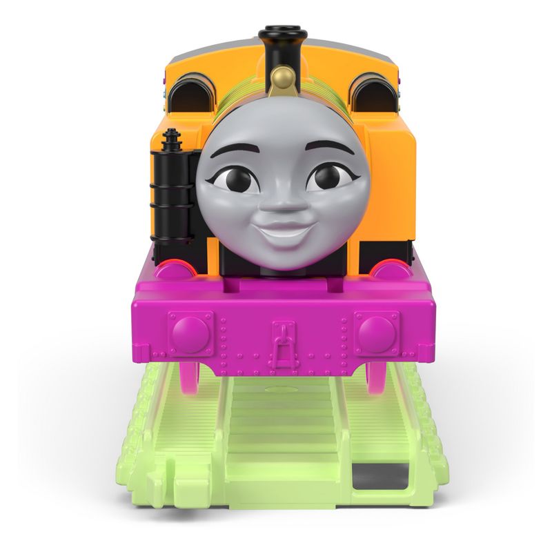 Thomas & Friends TrackMaster Hyper Glow Nia Engine