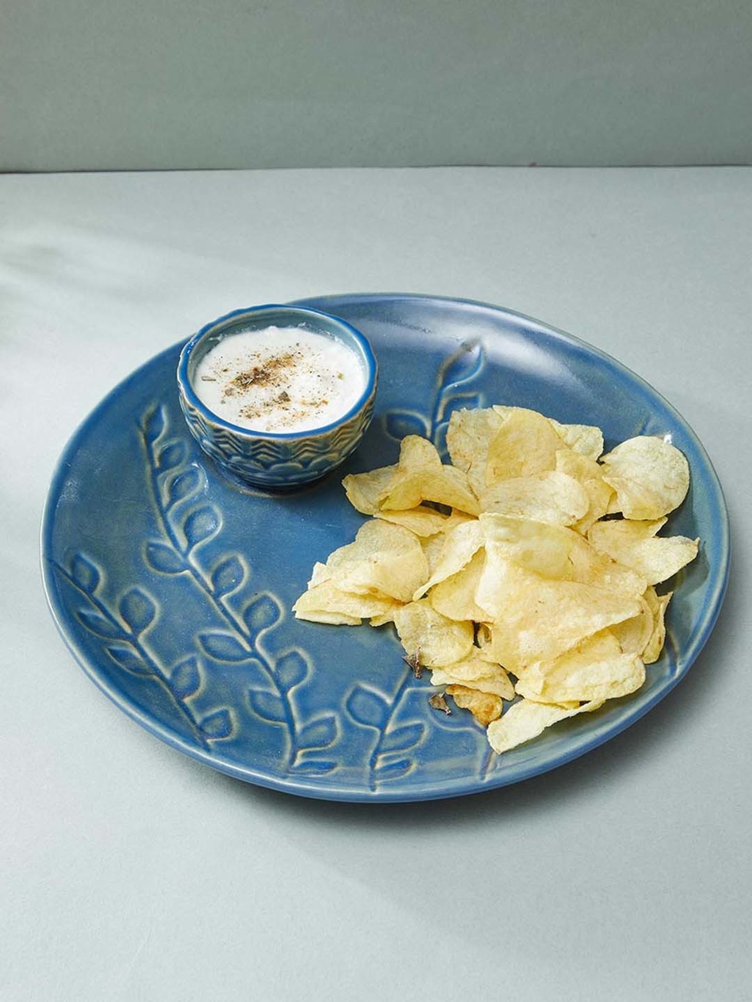 Fabindia Adhrit Blue Ceramic 1 Platters & 1 Dip Bowl