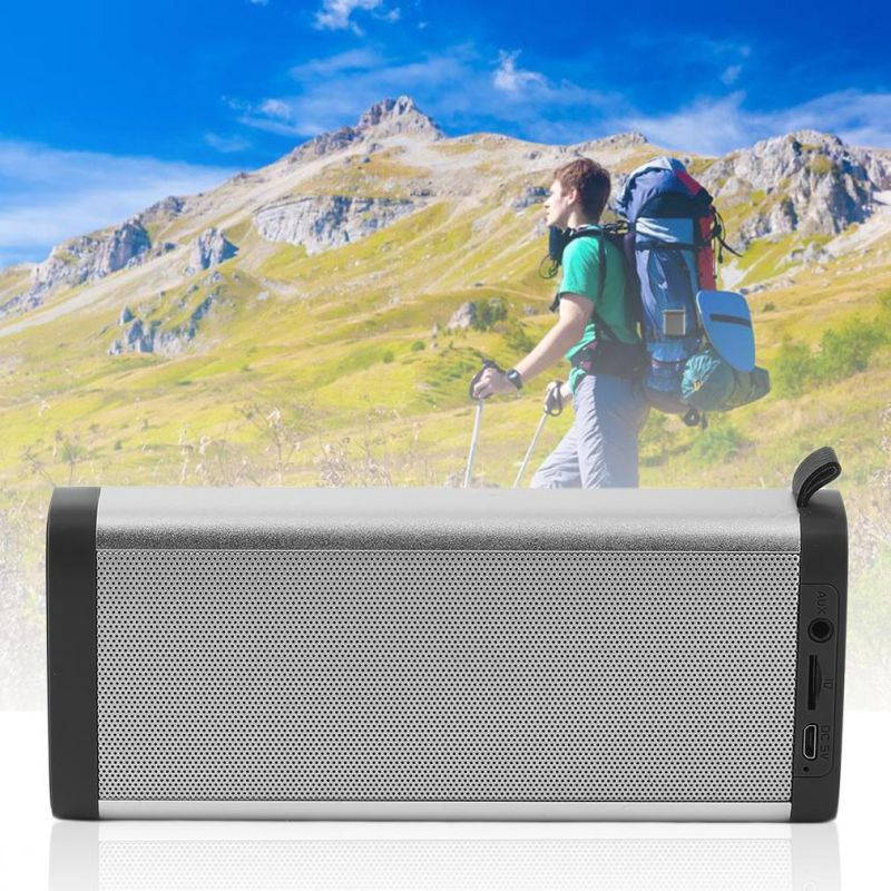 Metal Wireless Bluetooth V3.0 Speaker Theater Party Speaker 3.5MM Speaker