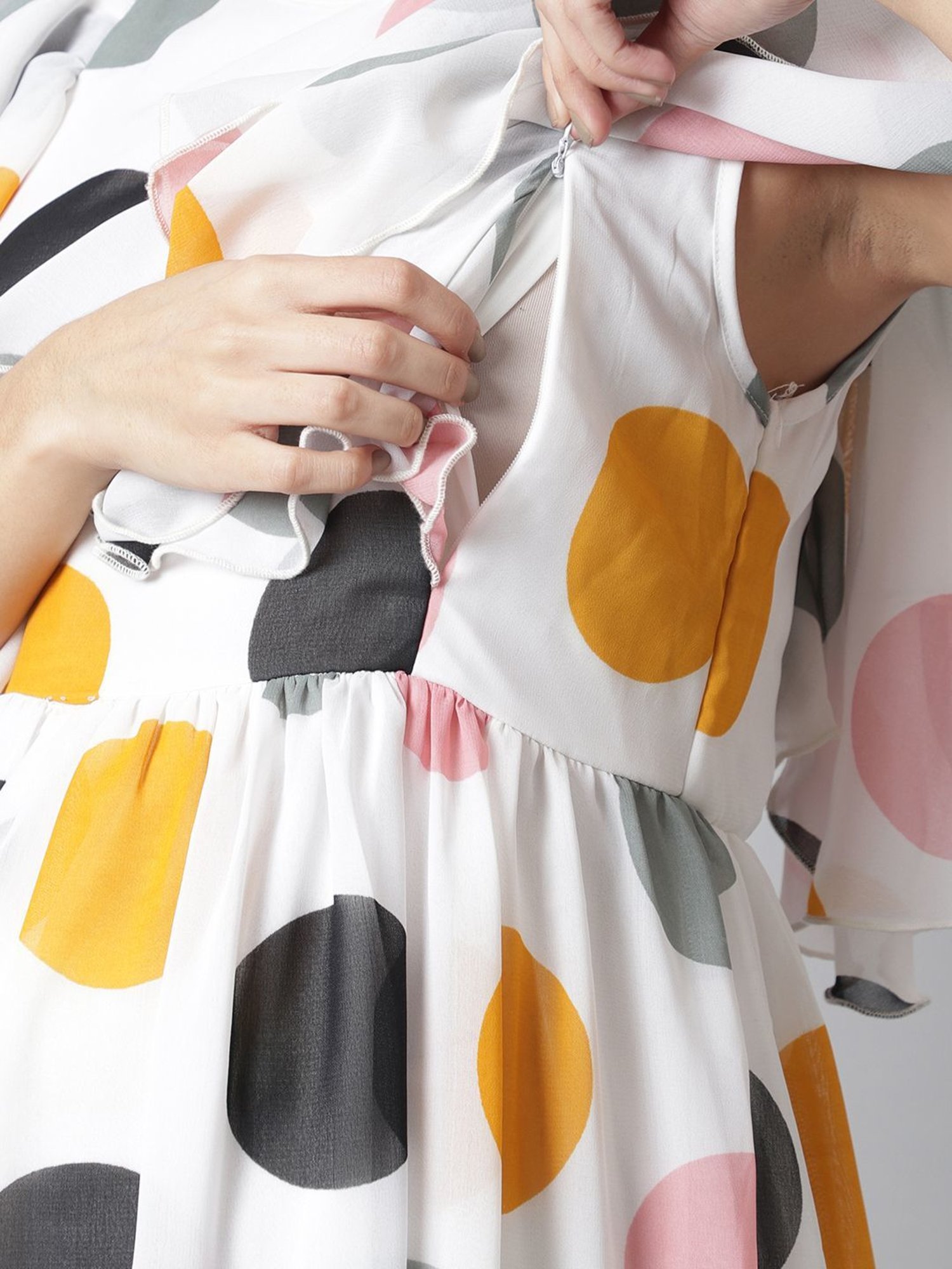 Mine4Nine Multicolor Printed Maternity Kurta