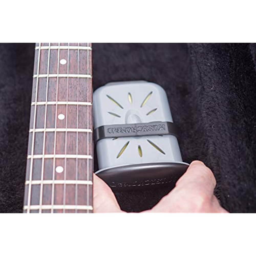 MusicNomad MN303 The Humitar - Instrument Case Humidifier