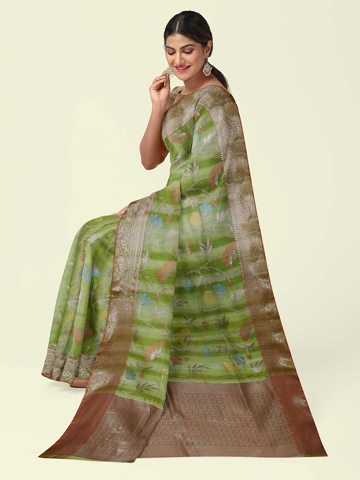 Banarasi Silk Works Green Woven Saree With Unstitched Blouse