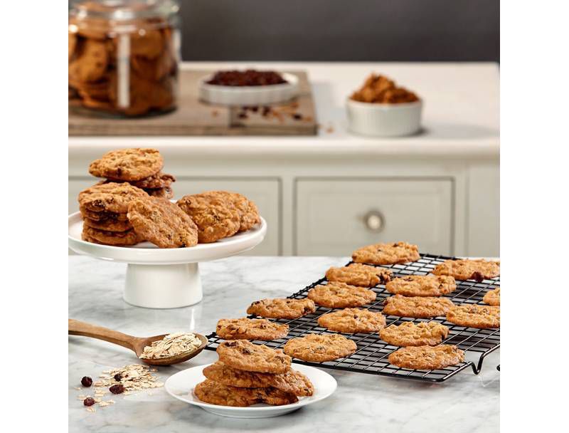 Tate's Bake Shop Oatmeal Raisin Cookies - 7oz