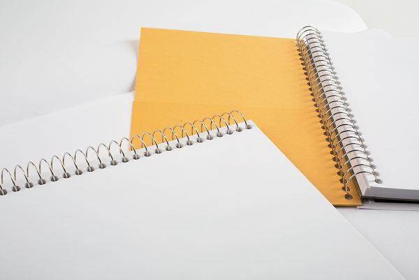 Derwent Academy Wirebound Sketch Journal -