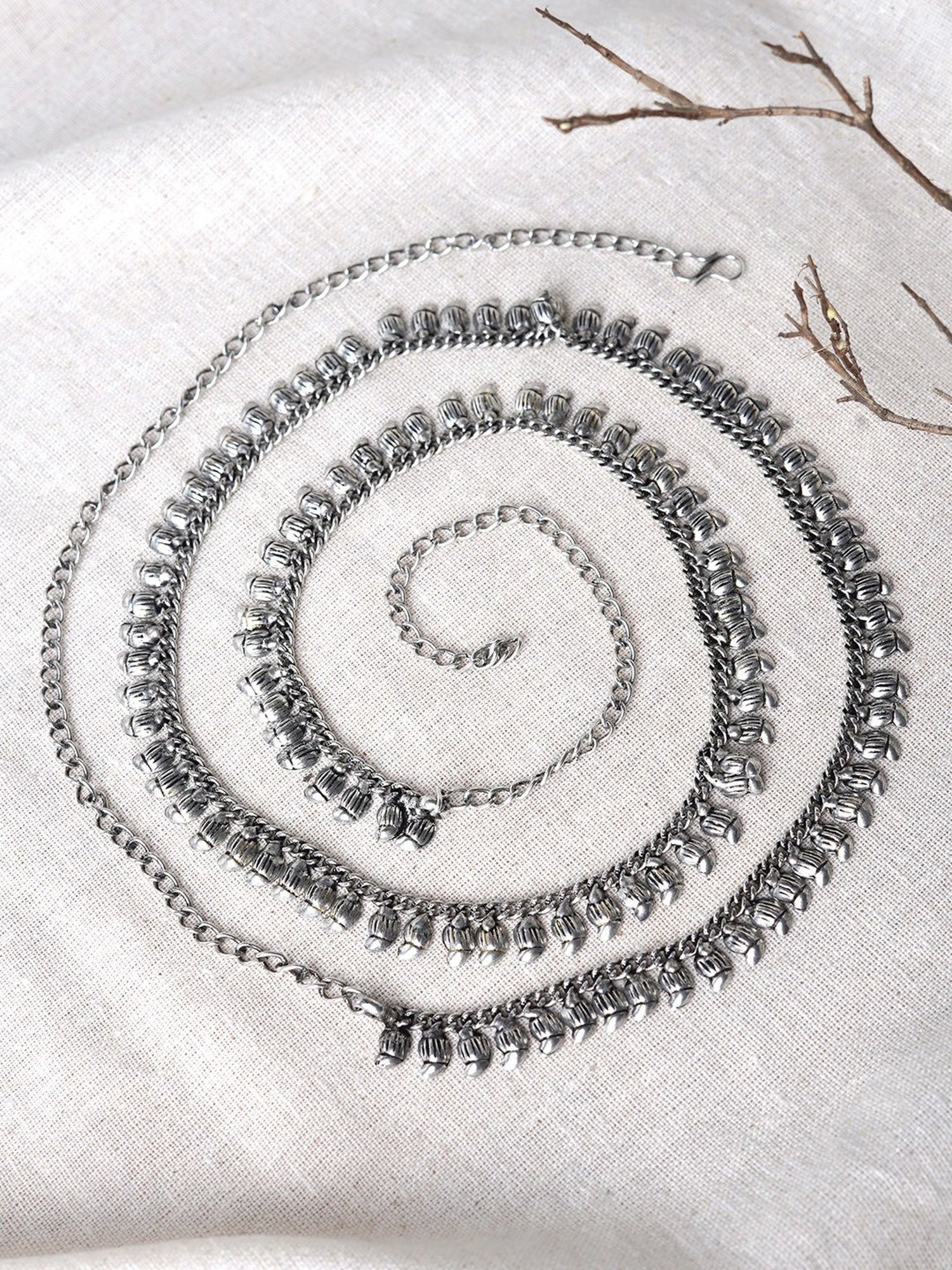 Teejh Mandodari Silver Waistband for Women