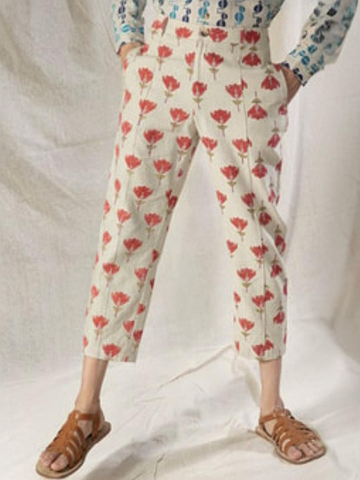 Anushe Pirani Multi Recurring Dream Rose Capris