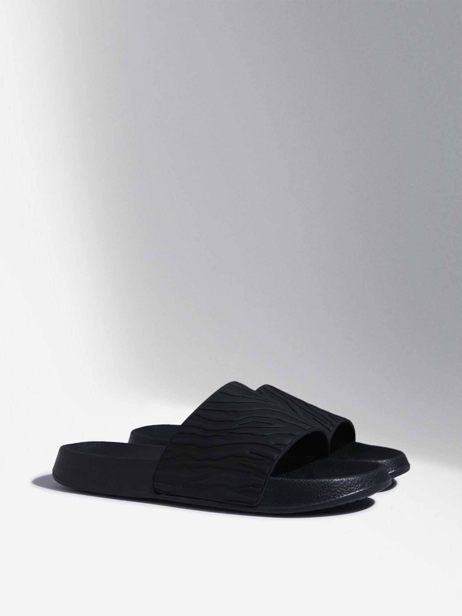 SOLEPLAY by Westside Black Wave-Textured Pool Slides