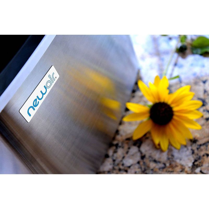 Frigidaire Ice Maker - Silver EFIC206