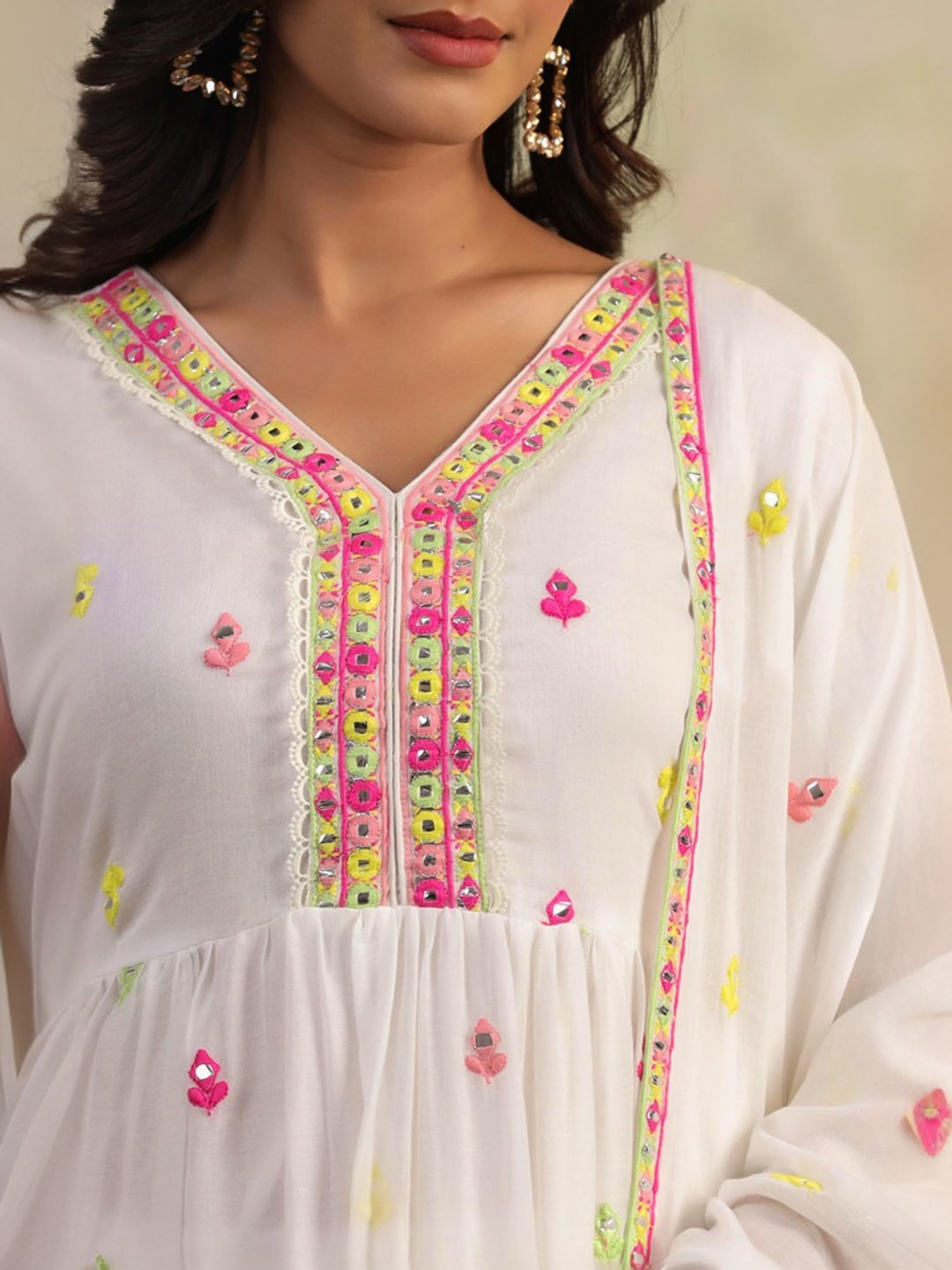 SCAKHI White Cotton Embroidered Kurta Pant Set With Dupatta