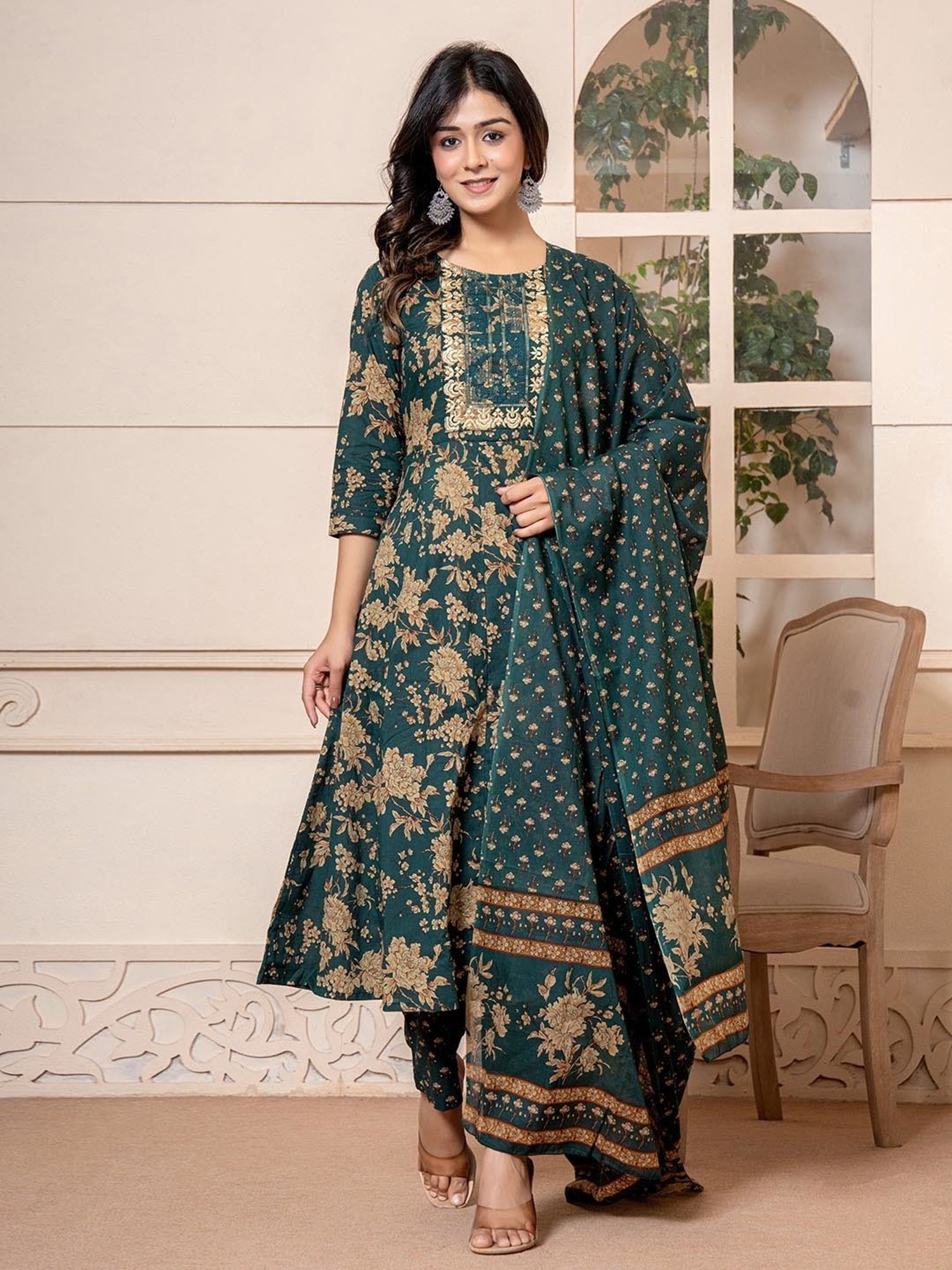 Yufta Green Cotton Embroidered Kurta & Pant Set with Dupatta