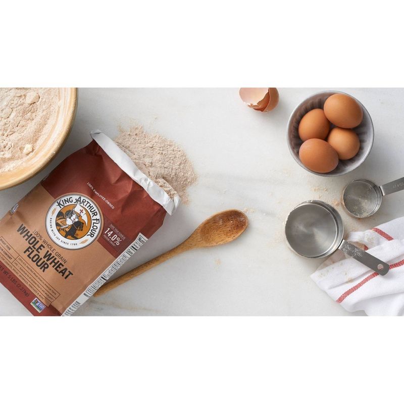 King Arthur Flour Whole Wheat Flour - 5lbs