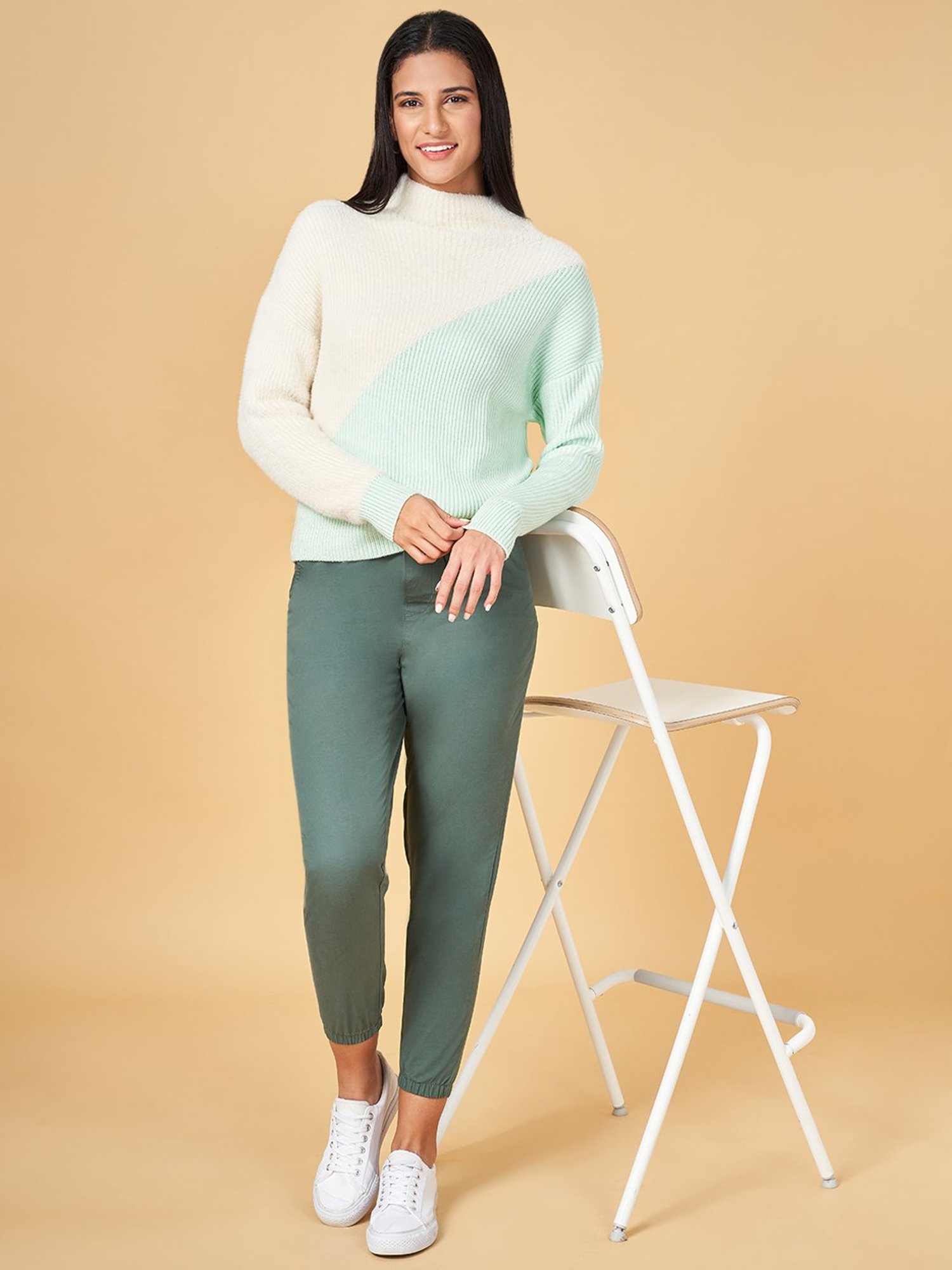 Honey by Pantaloons White & Green Color-Block Sweater