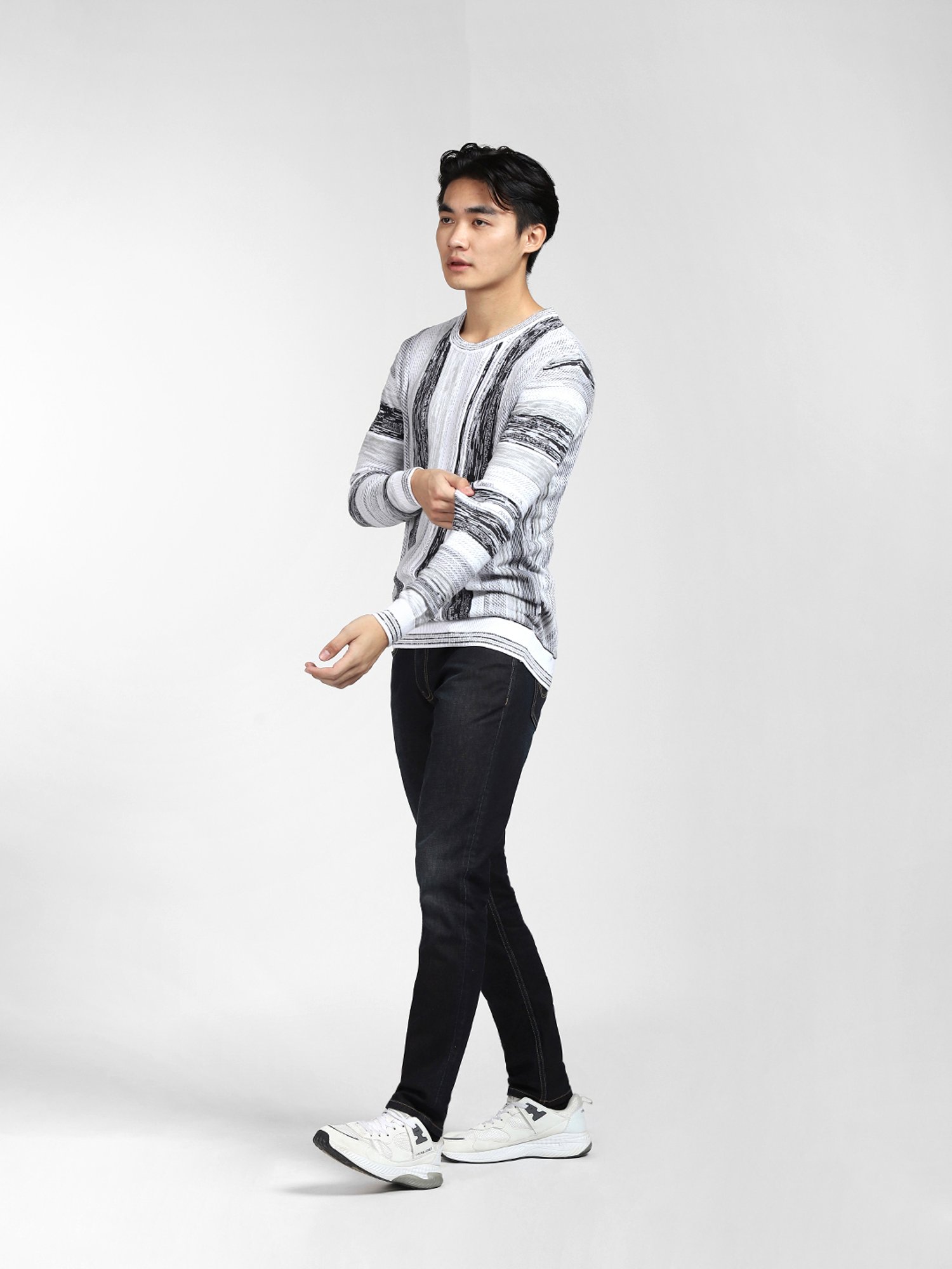 Jack & Jones White Regular Fit Self Design Sweater