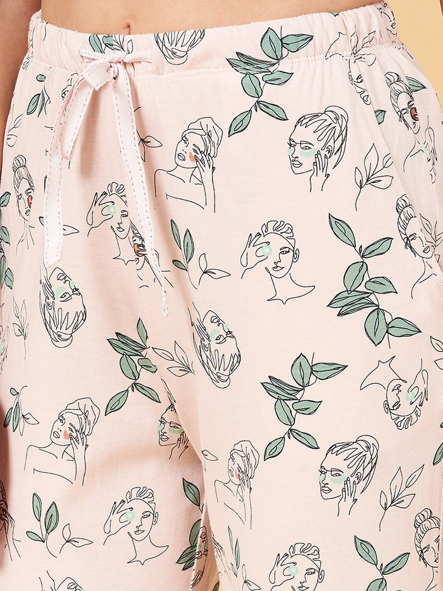 Dreamz by Pantaloons Pink Cotton Printed Pyjamas