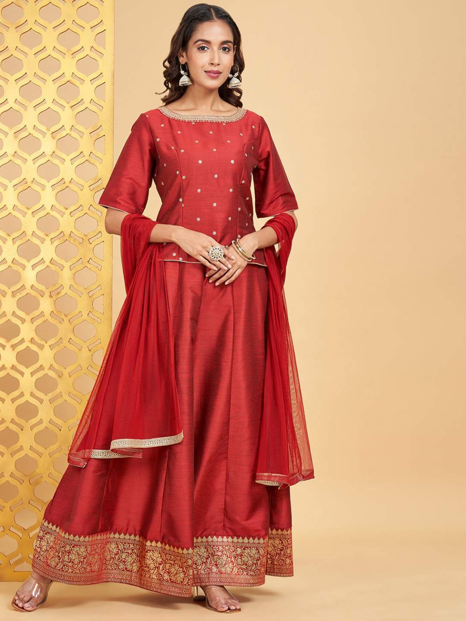 Rangmanch by Pantaloons Red Embroidered Lehenga Choli Set With Dupatta
