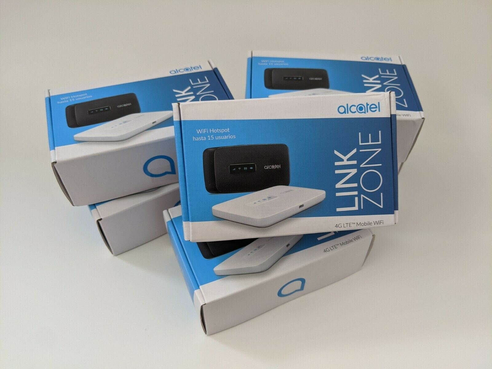 Router Hotspot Alcatel 4G LTE GLOBAL Link Zone Factory Unlocked GSM Up to 15 Wifi Users USA Latin Caribbean Europe MW41NF