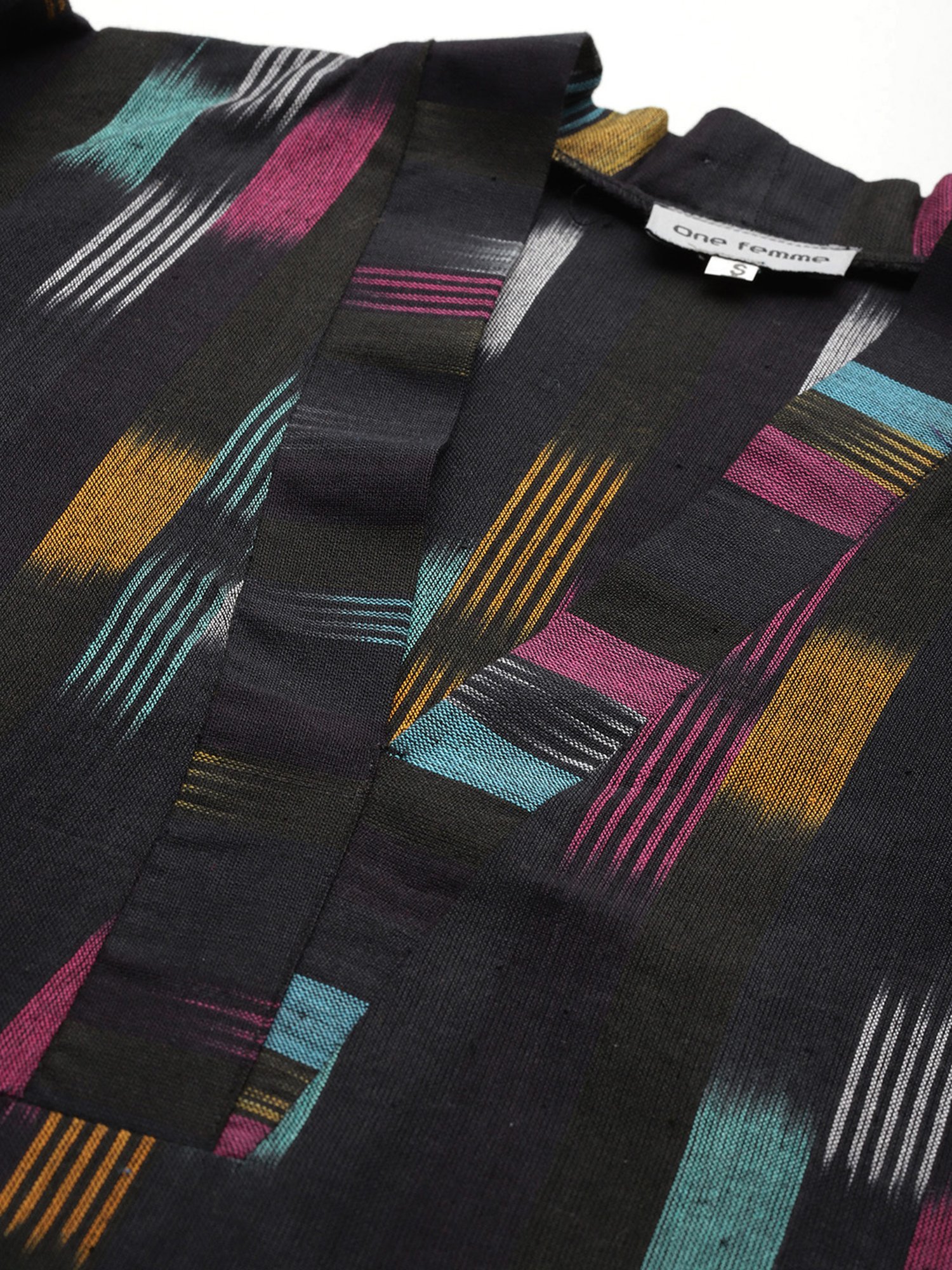 One Femme Black Cotton Ikat Print Straight Kurta
