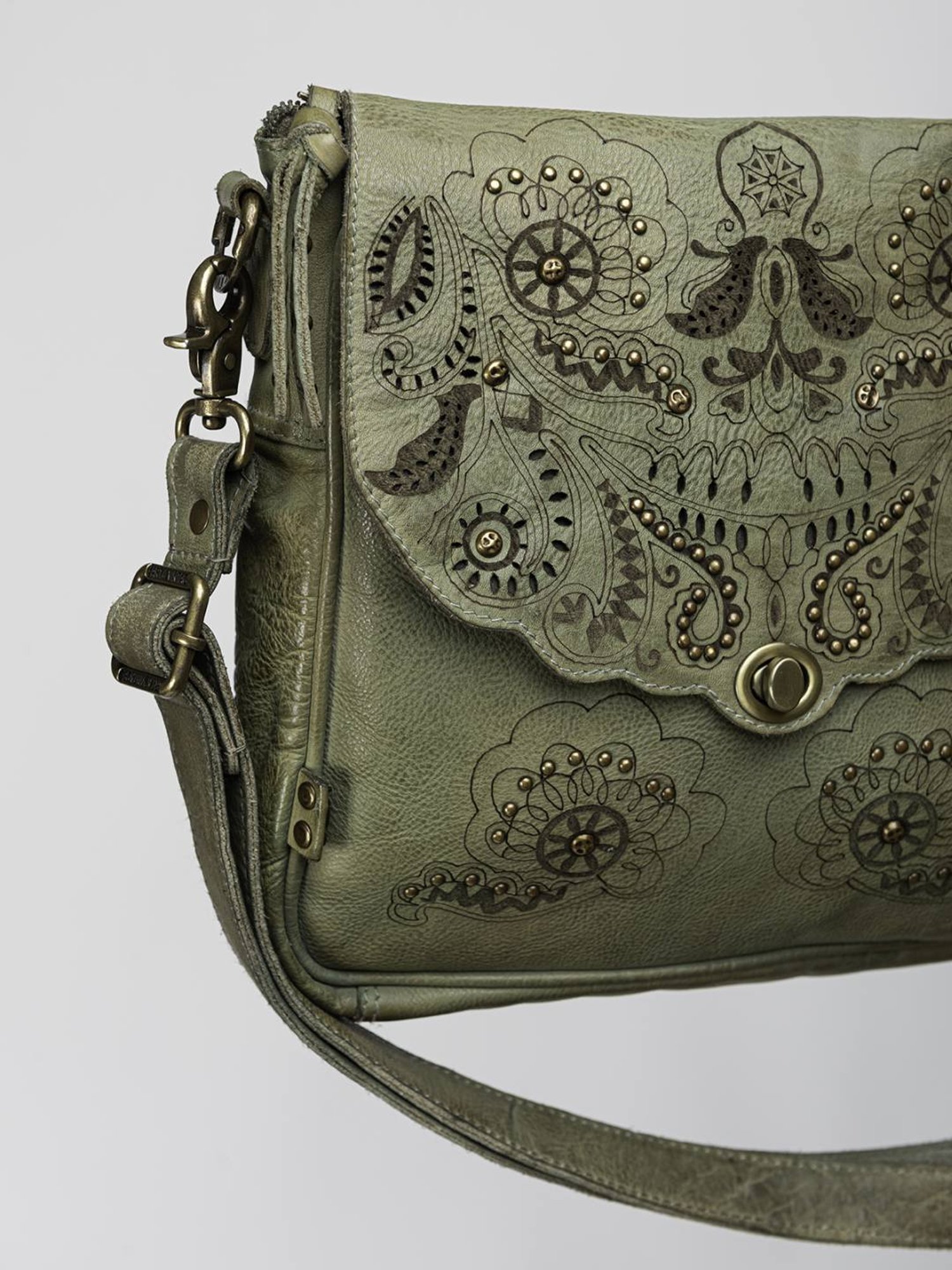 Art N Vintage Carob Olive Leather Textured Small Sling Handbag