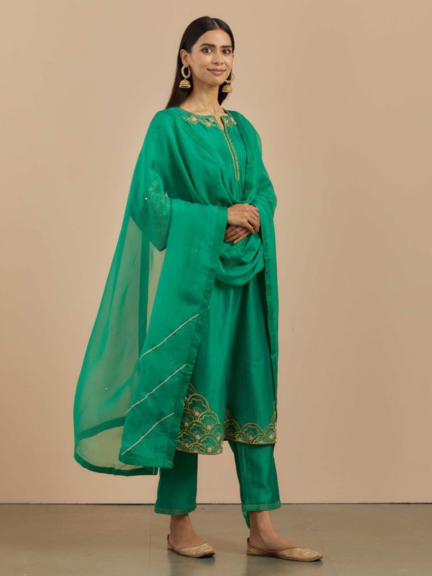 Priya Chaudhary Green Preet Embroidered Chanderi Silk Kurta