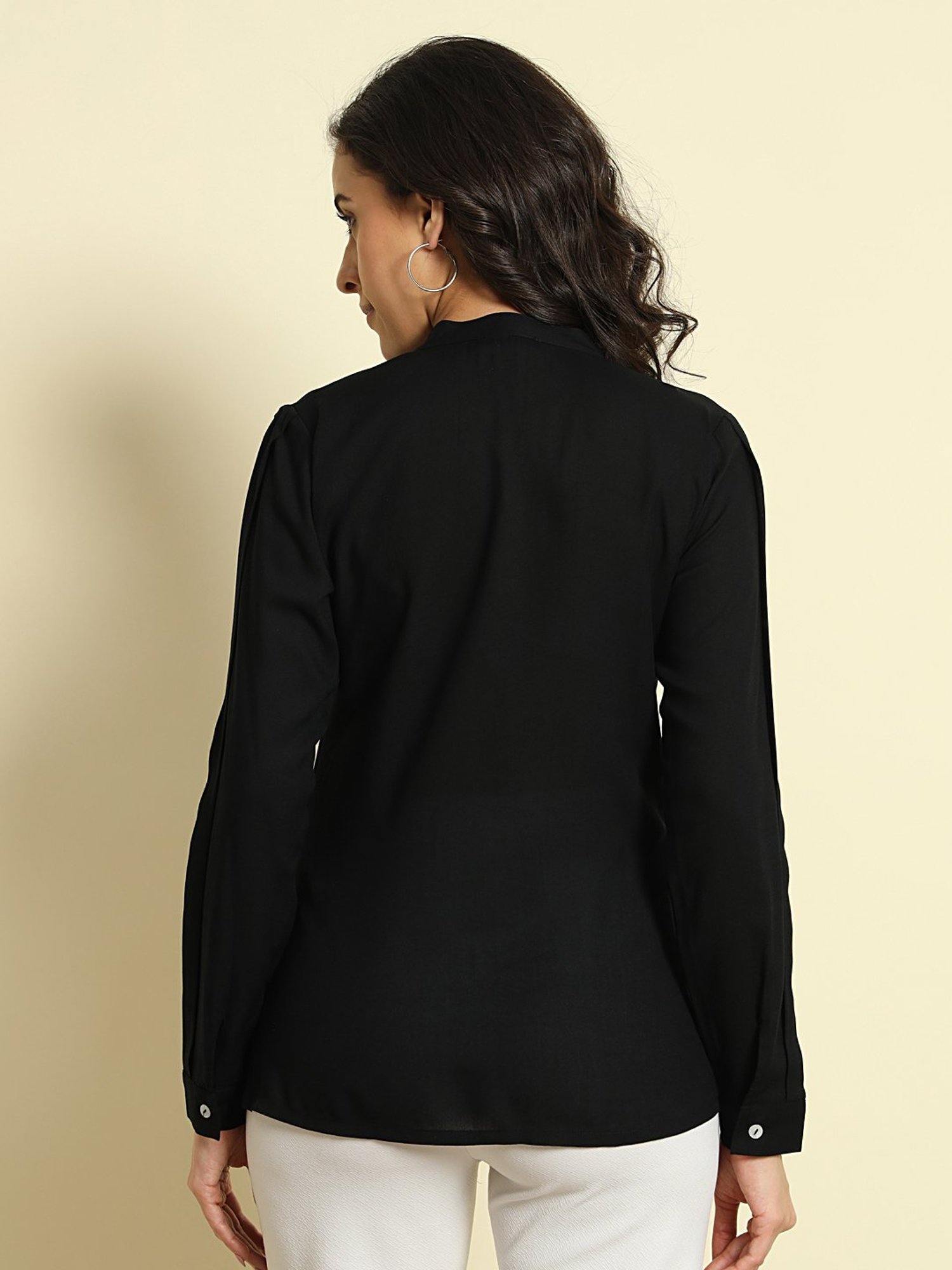 Trend Arrest Black Shirt