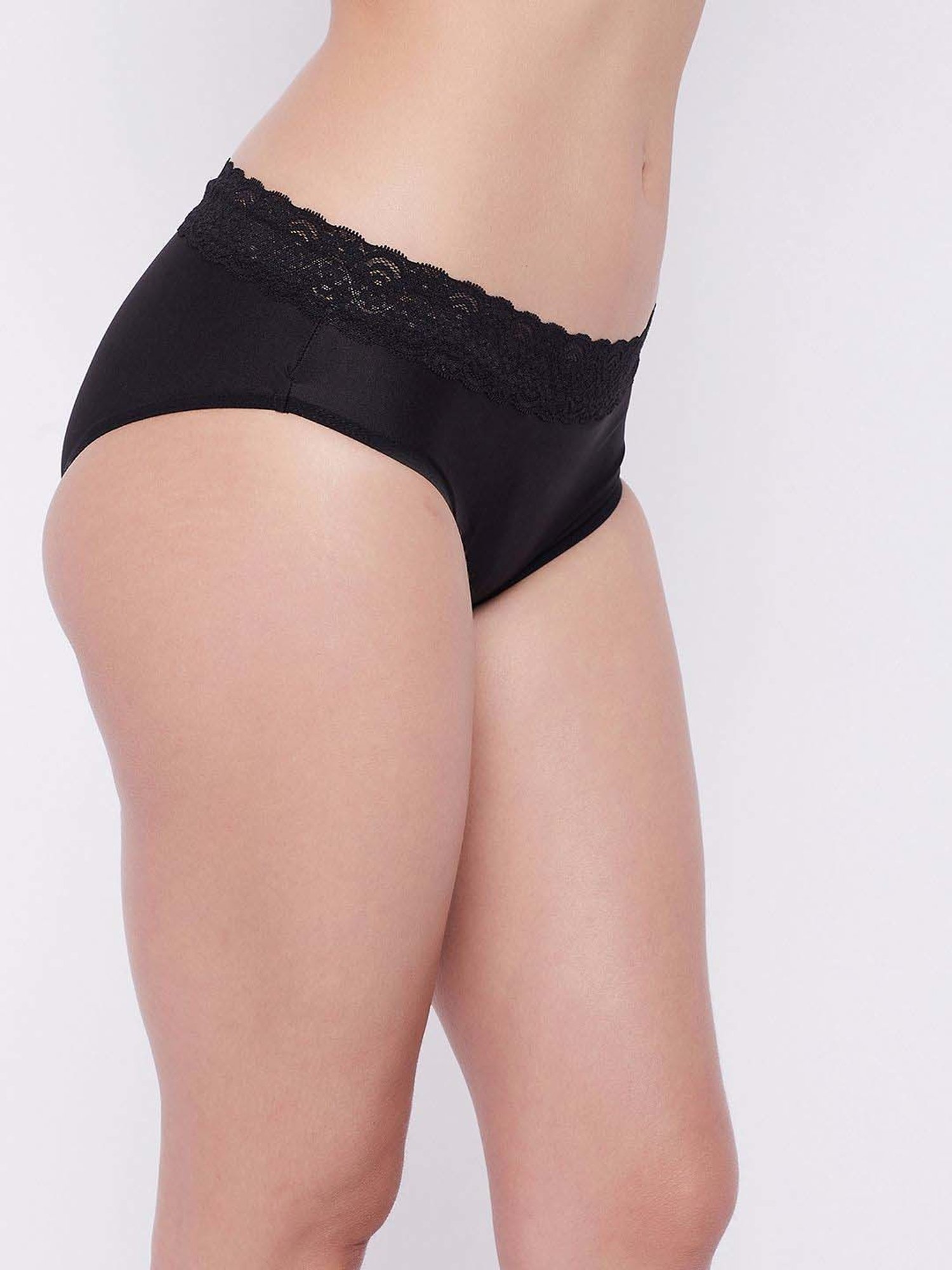 Secrets By ZeroKaata Black & Red Lace Work Hipster Panty - Pack Of 3