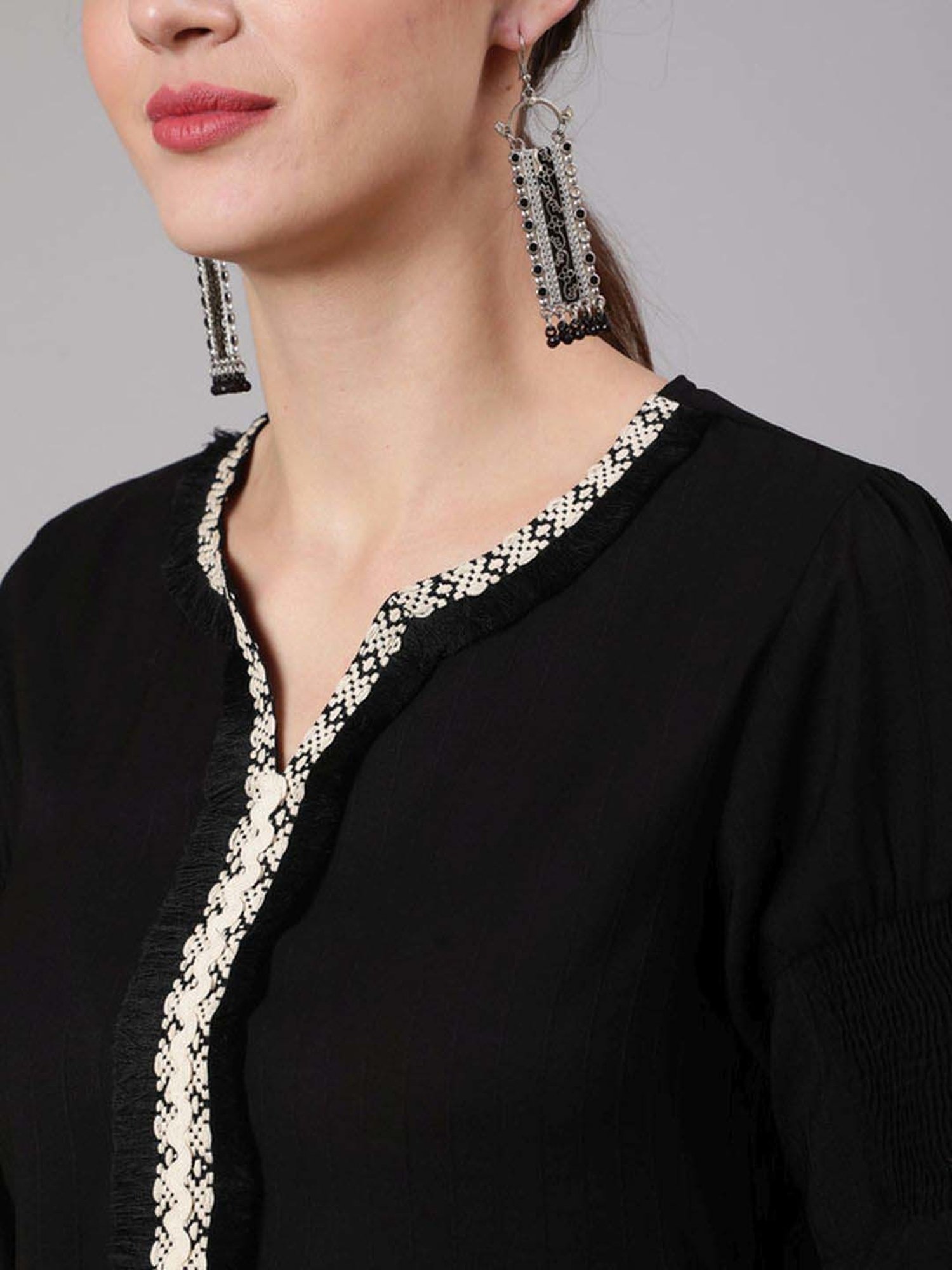 Jaipur Kurti Black Embroidered Tunic