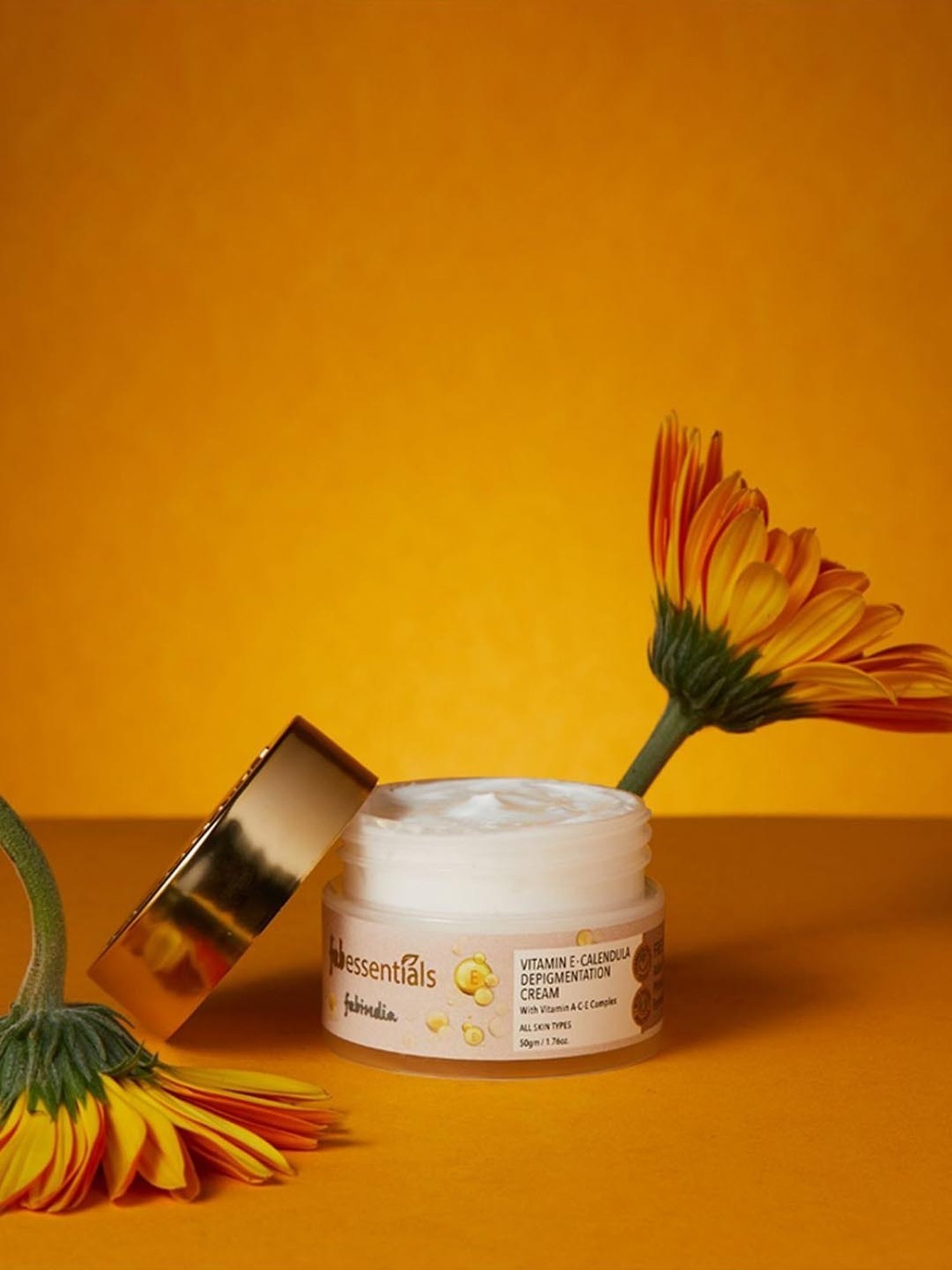 Fabessentials Vitamin E, Calendula & Depigmentation Cream - 50 gm