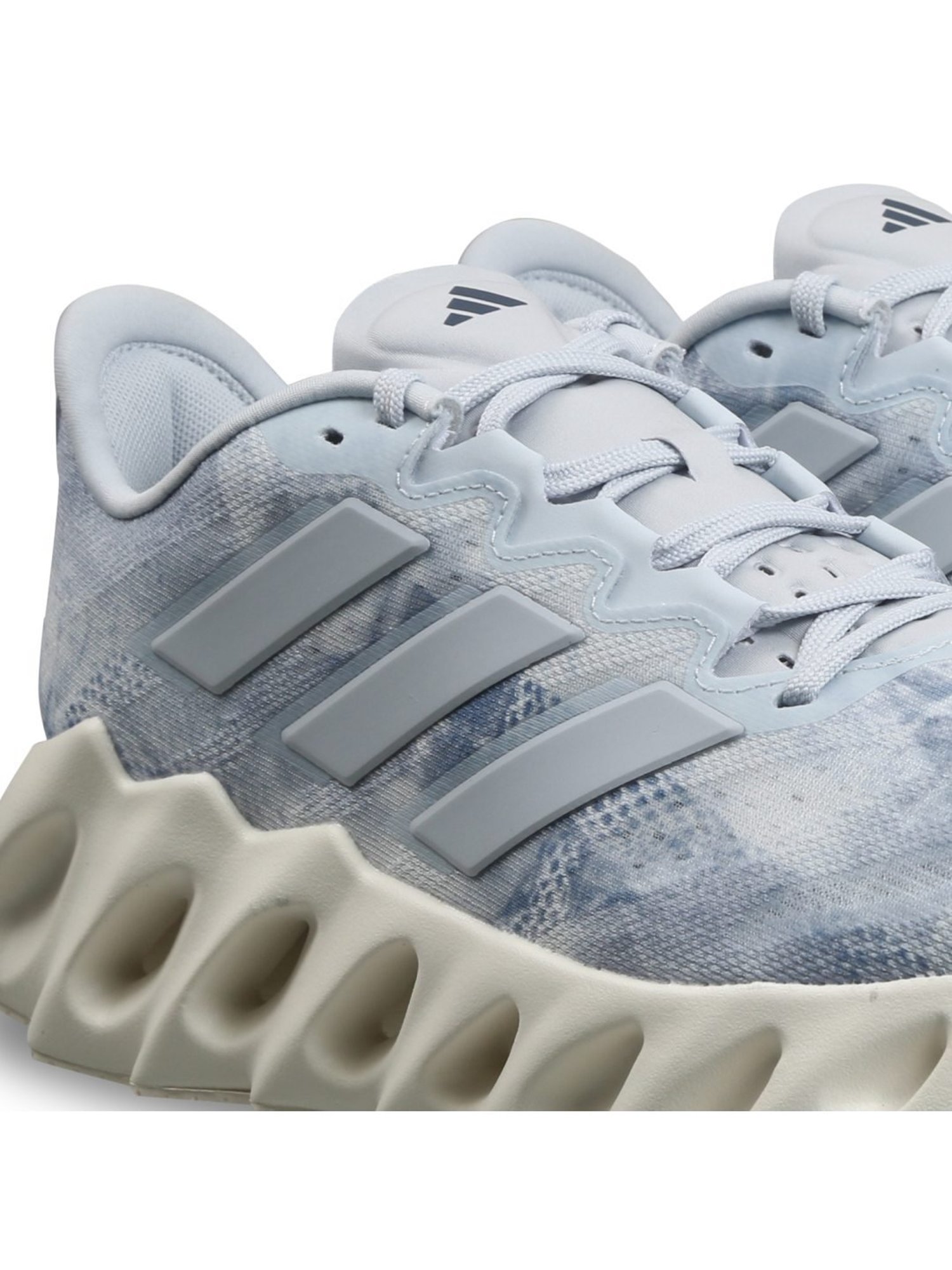 Adidas Men's SWITCH FWD Blue Running Shoes