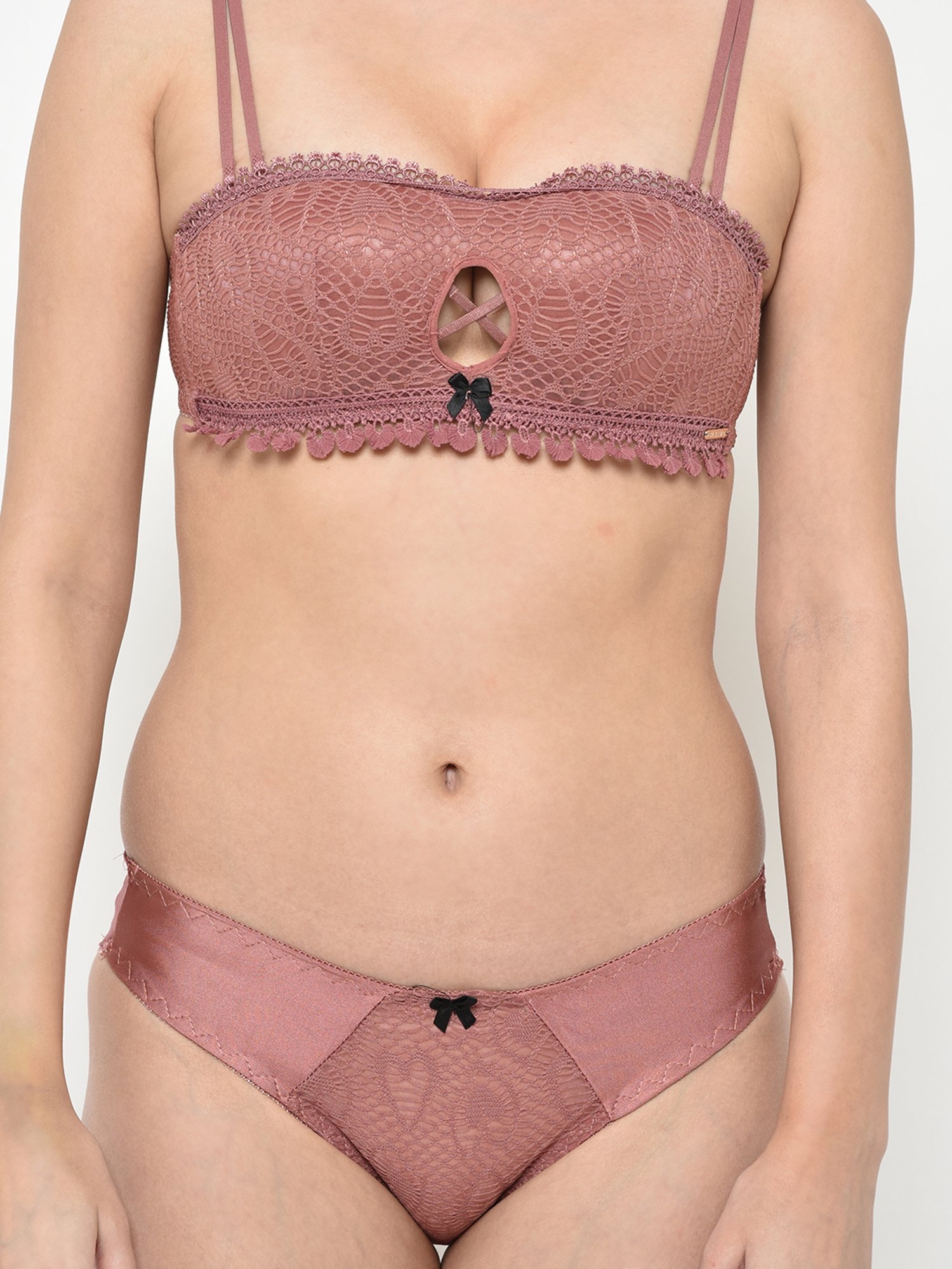 Da Intimo Peach Lace Bra With Bikini Panty