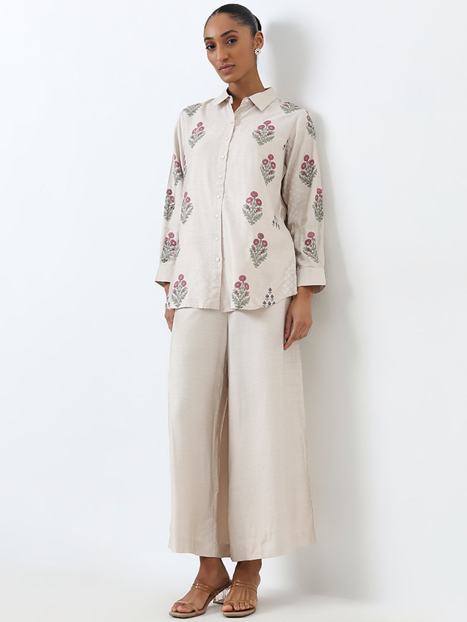 Zuba by Westside Beige Floral Printed Straight Tunic