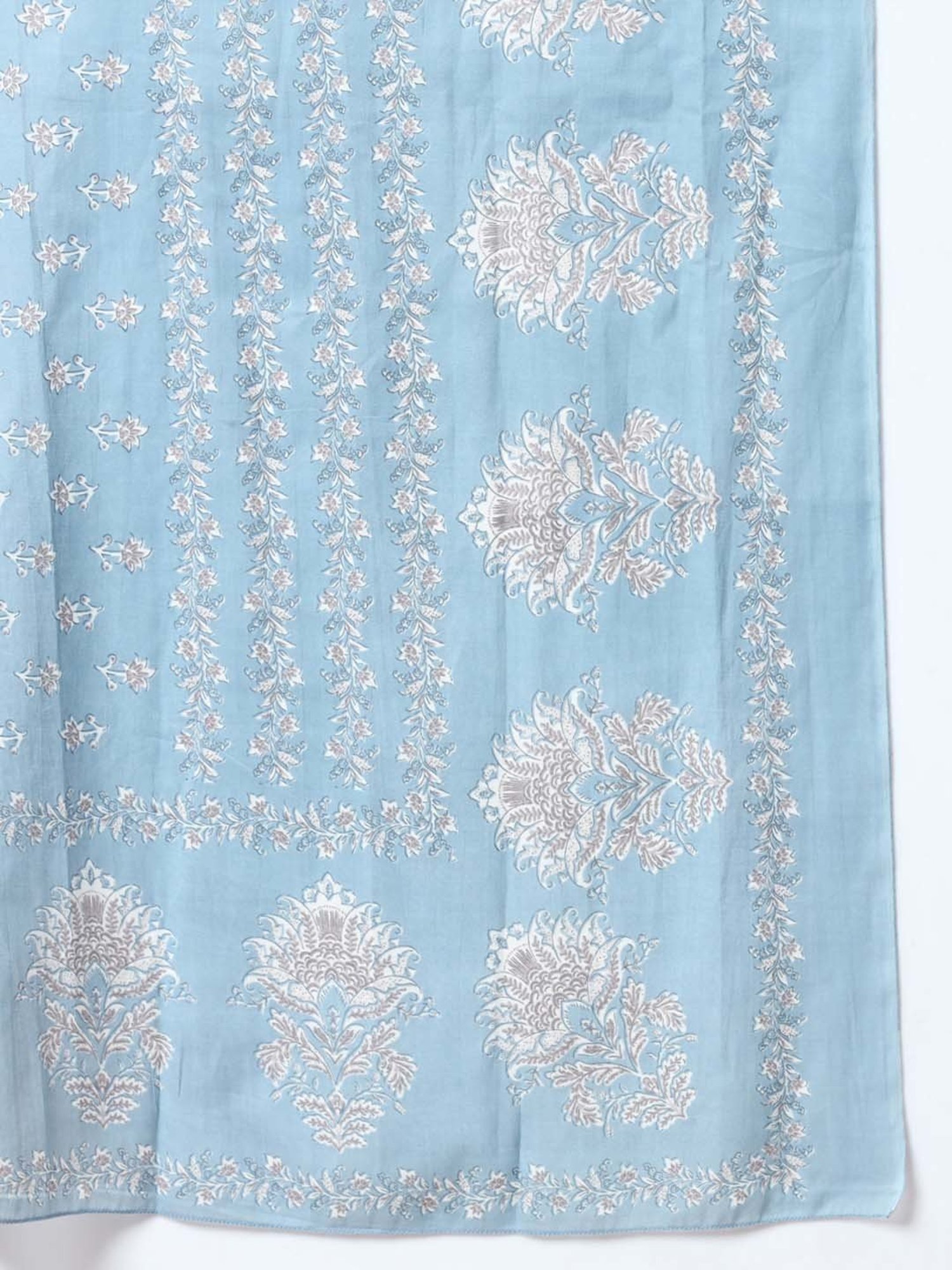 Yufta Blue Embroidered Kurta With Pant & Dupatta