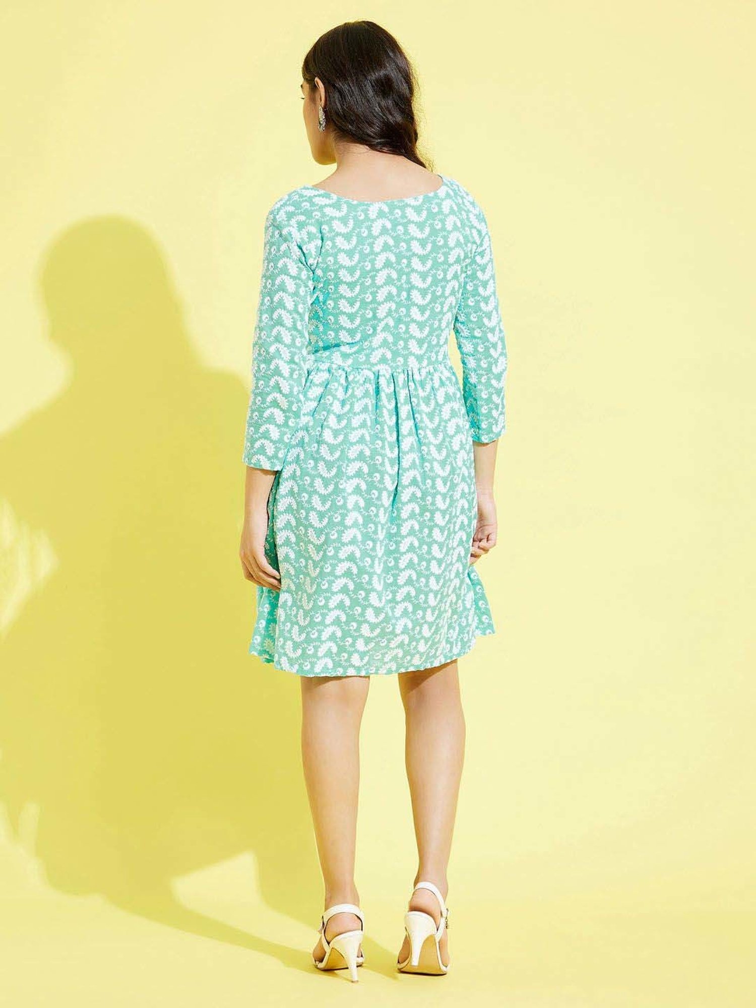 VASTRAMAY Kids Green Cotton Embroidery Dresses