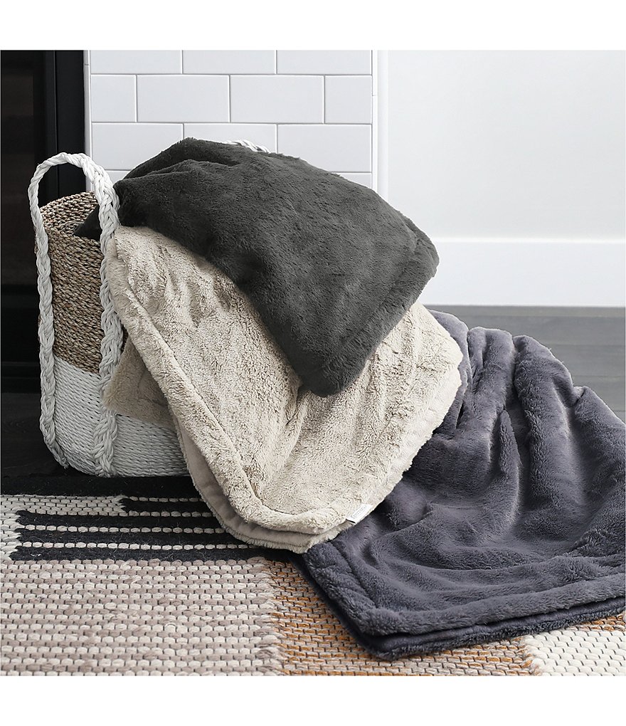 Cariloha Plush Bamboo Throw Blanket
