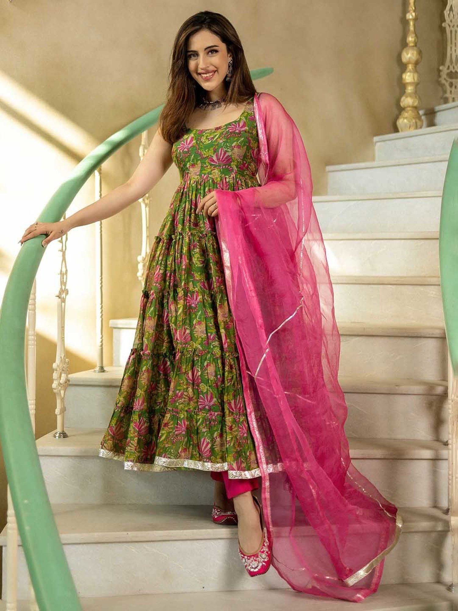 AACHHO Green Sadabahaar Chanderi Suit Set