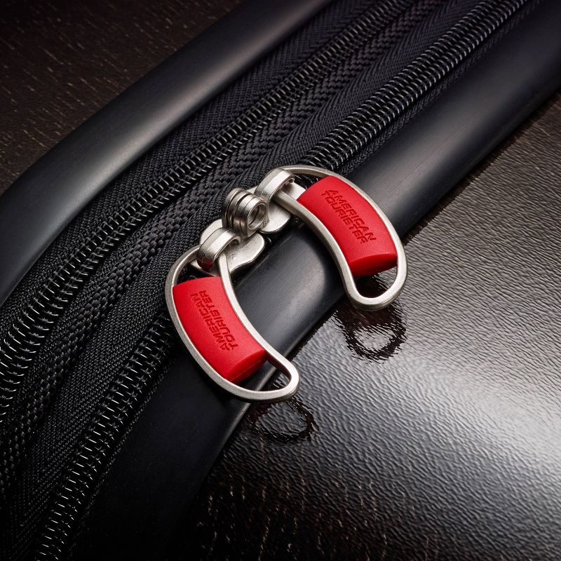 American Tourister 21'' Mickey Mouse Pants Hardside Spinner Suitcase