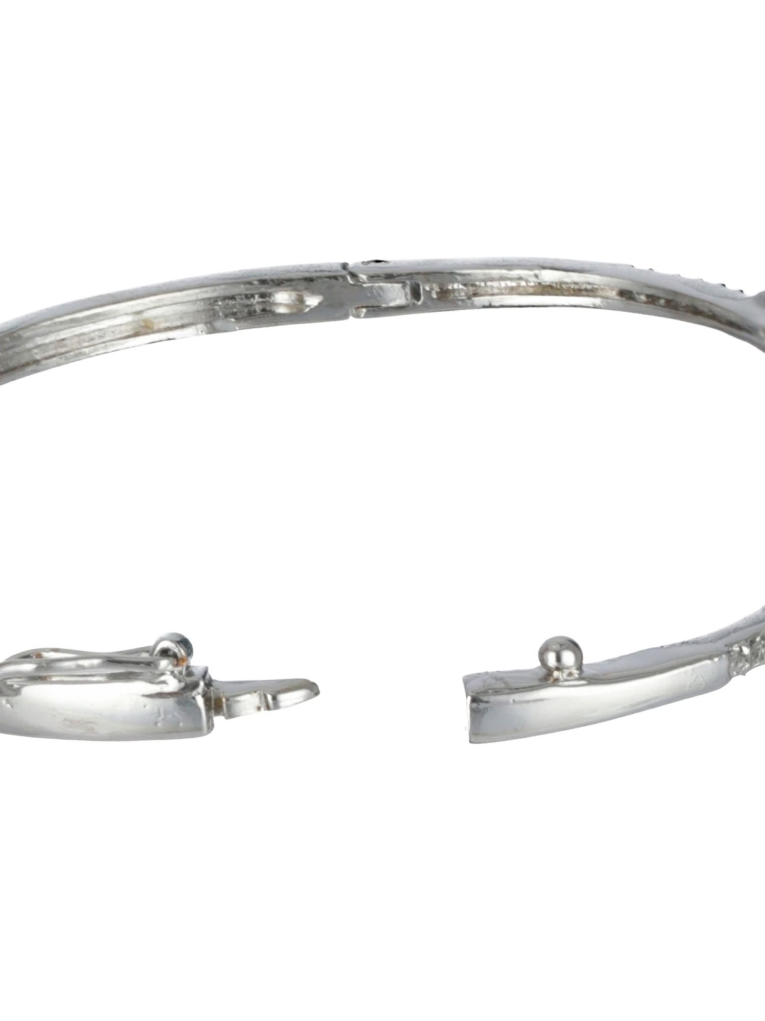 Aatmana Handcrafted Silver-Plated Elegant & Sleek Bracelet