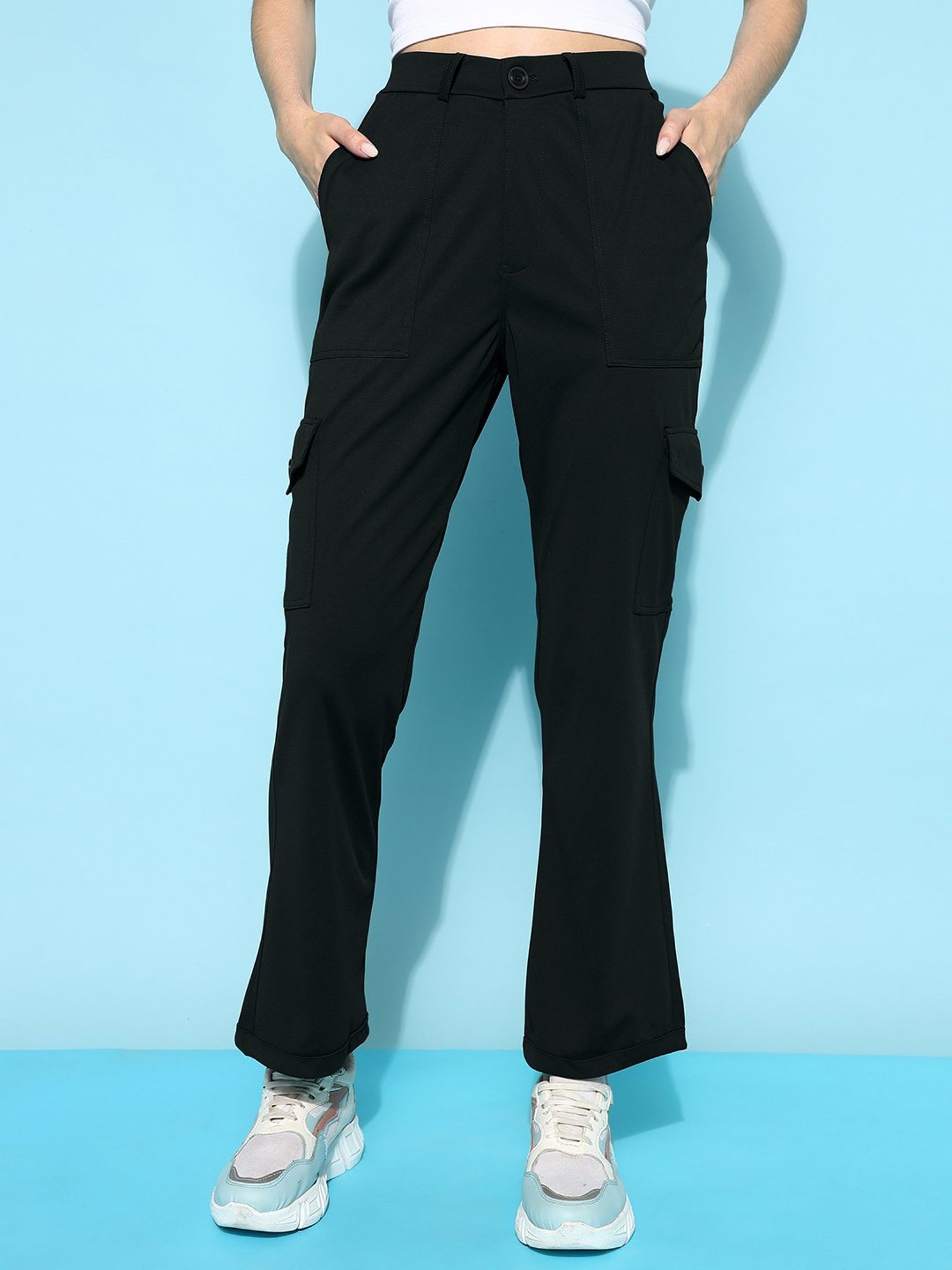FITHUB Black Relaxed Fit High Rise Cargo Pants