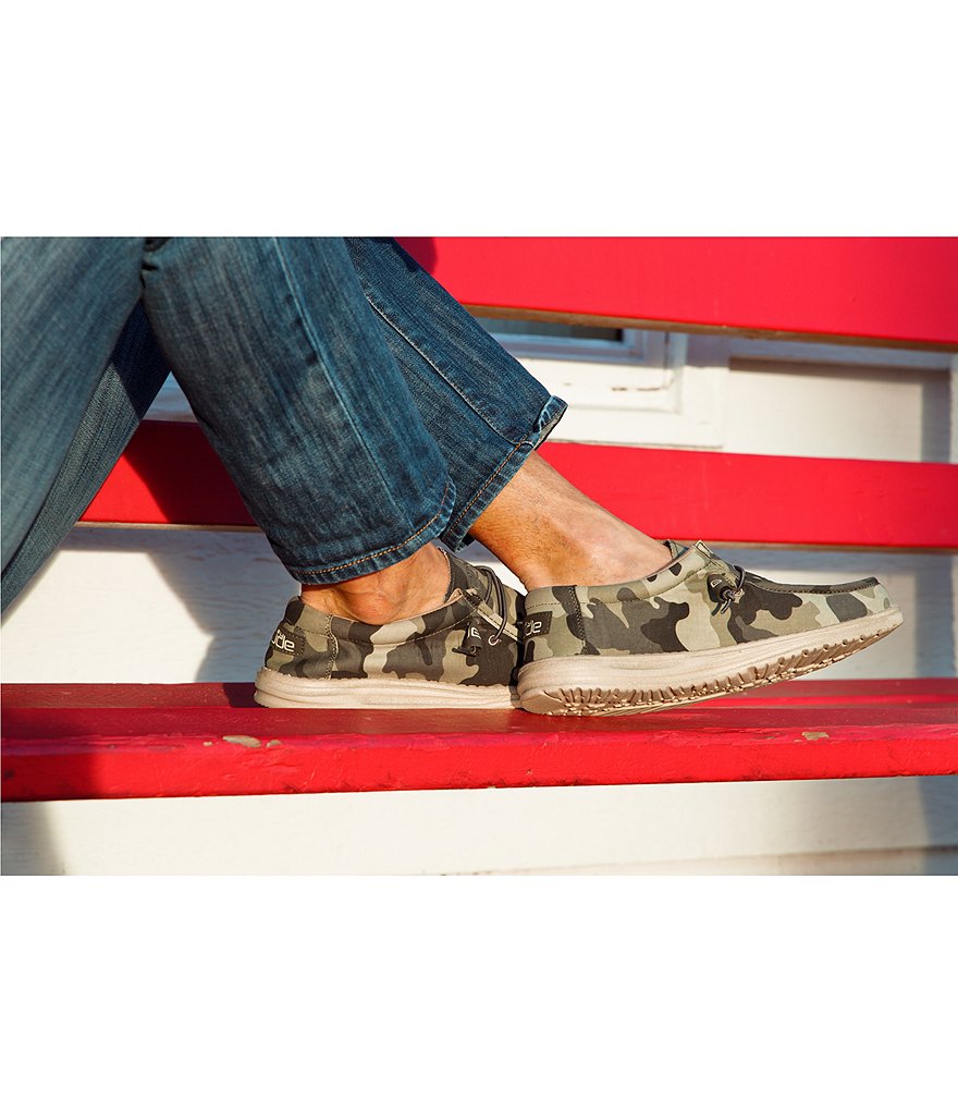 Hey Dude Men's Wally Camouflage Washable Canvas Shoes