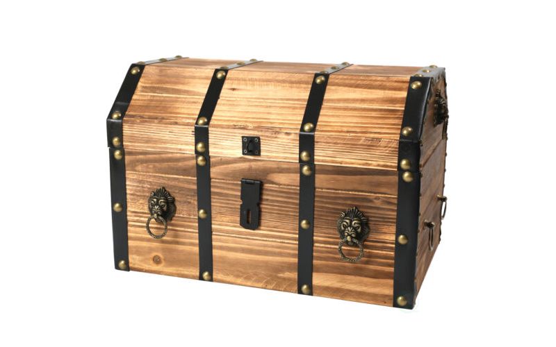 Vintiquewise Large Wooden Pirate Lockable Trunk with Lion Rings