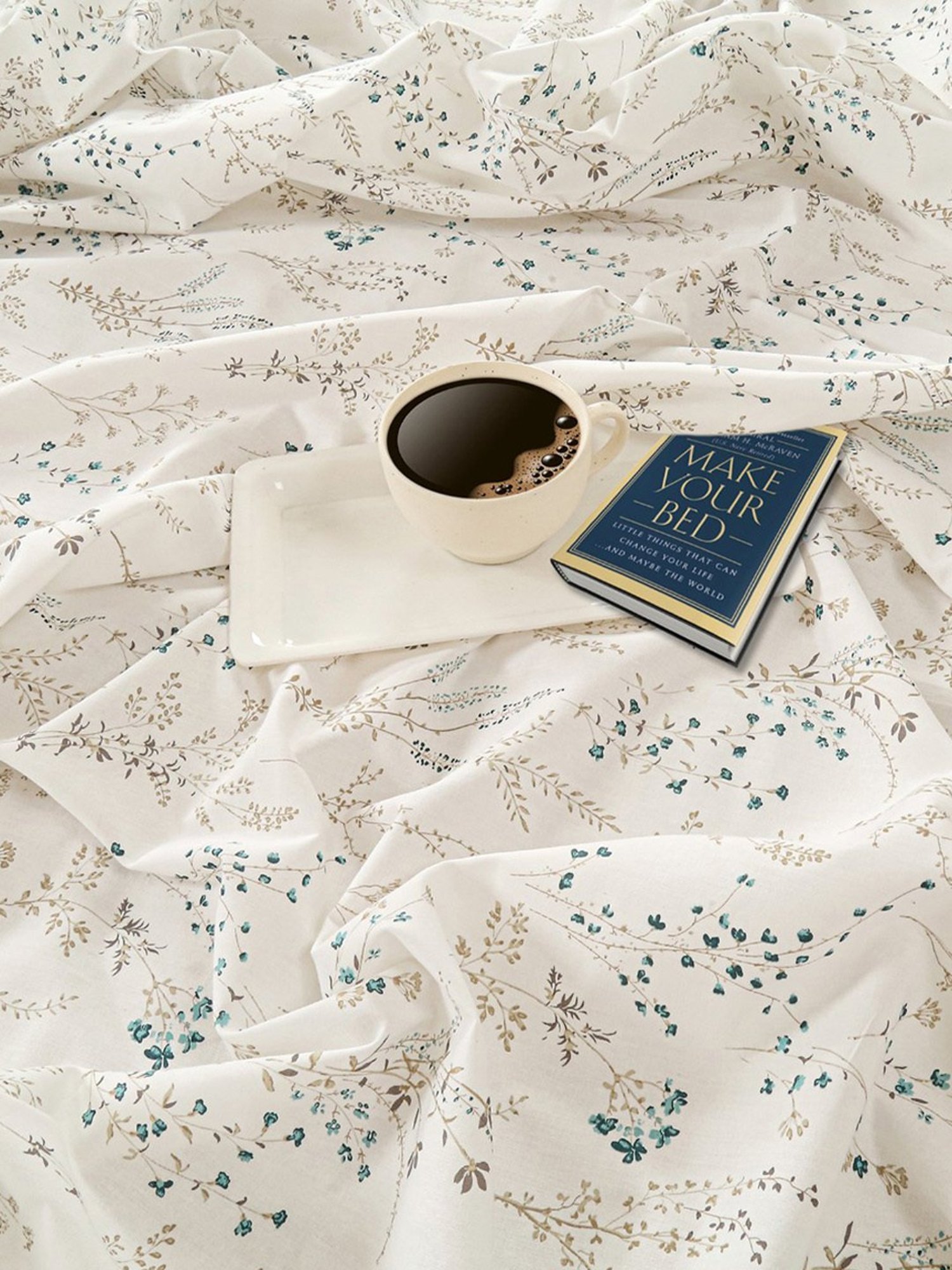 Swayam Dona Floral White & Beige 200 TC Cotton King Bedsheet with 2 Pillow Covers