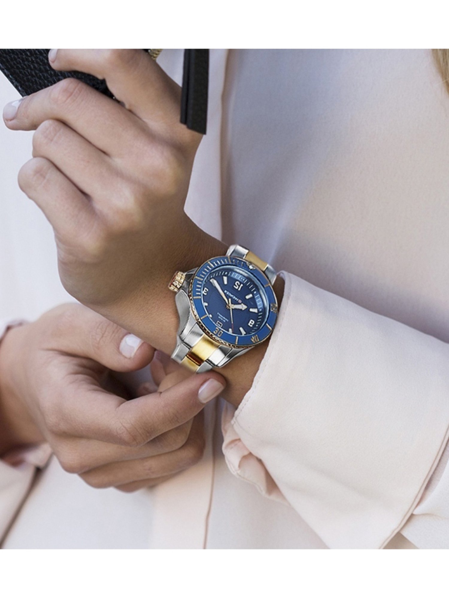 Wenger Swiss Made 01.0621.114 Seaforce Small Analog Watch for Women