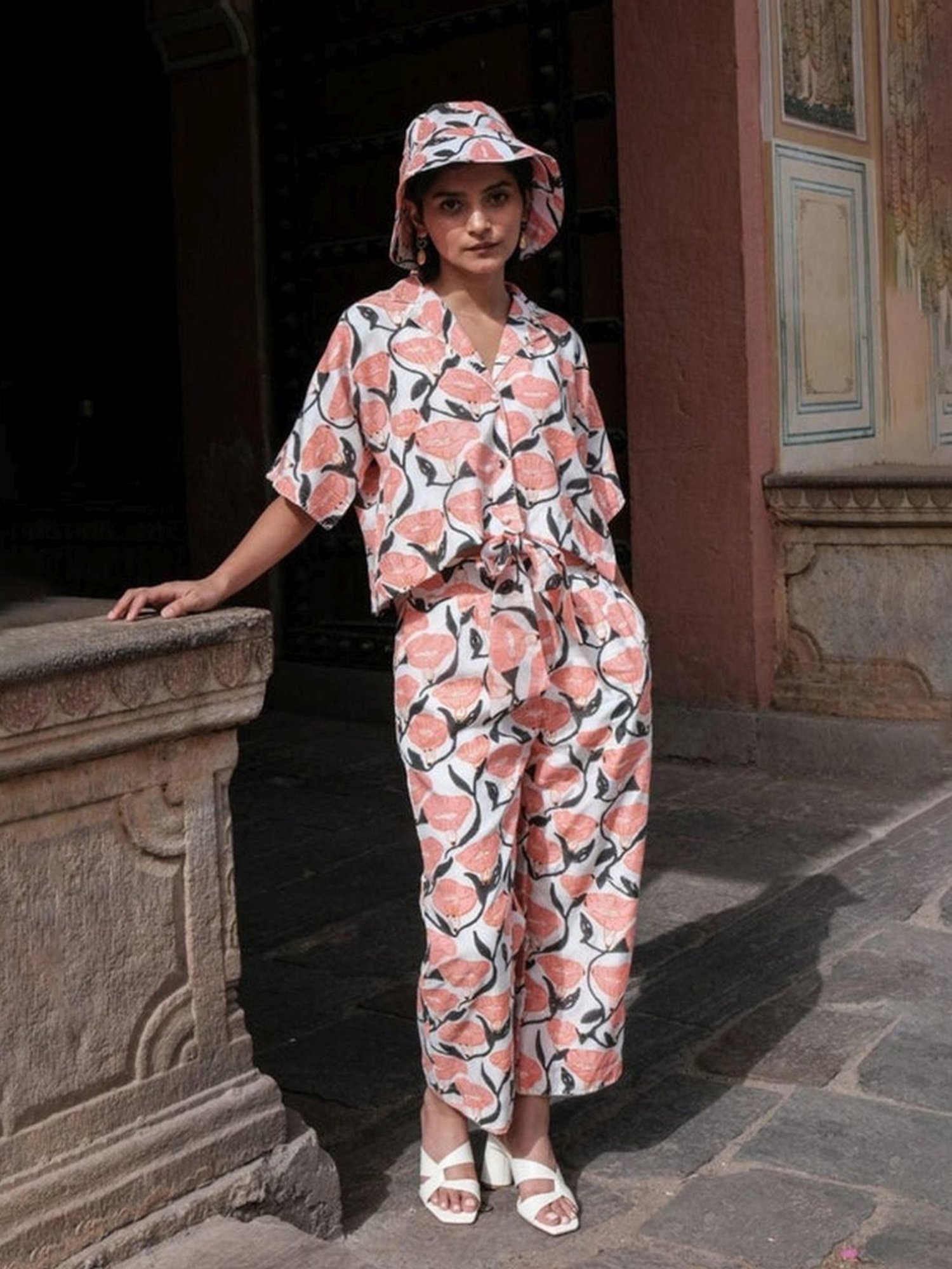 Khajoor Studio White & Pink Bageecha Outlined Florals Resort Shirt with Pant