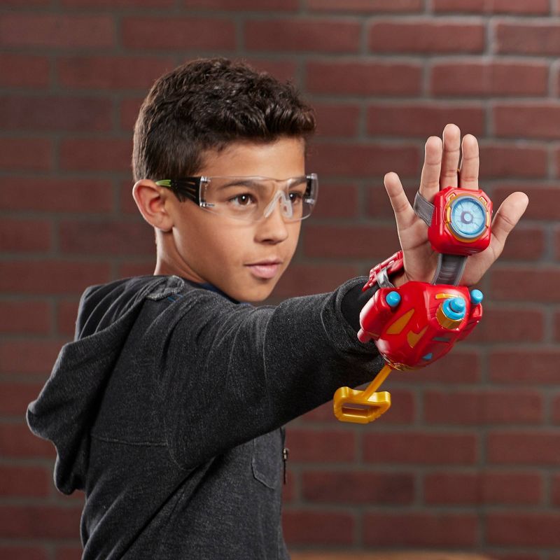 NERF Power Moves Marvel Avengers Iron Man Repulsor Blast