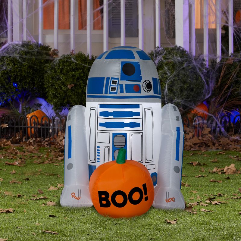 Gemmy Airblown R2 D2 w/BOO Pumpkin Star Wars, 3 ft Tall, white