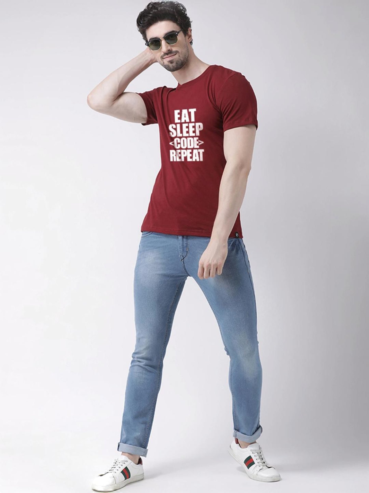 Friskers Maroon Cotton Slim Fit Printed T-Shirt