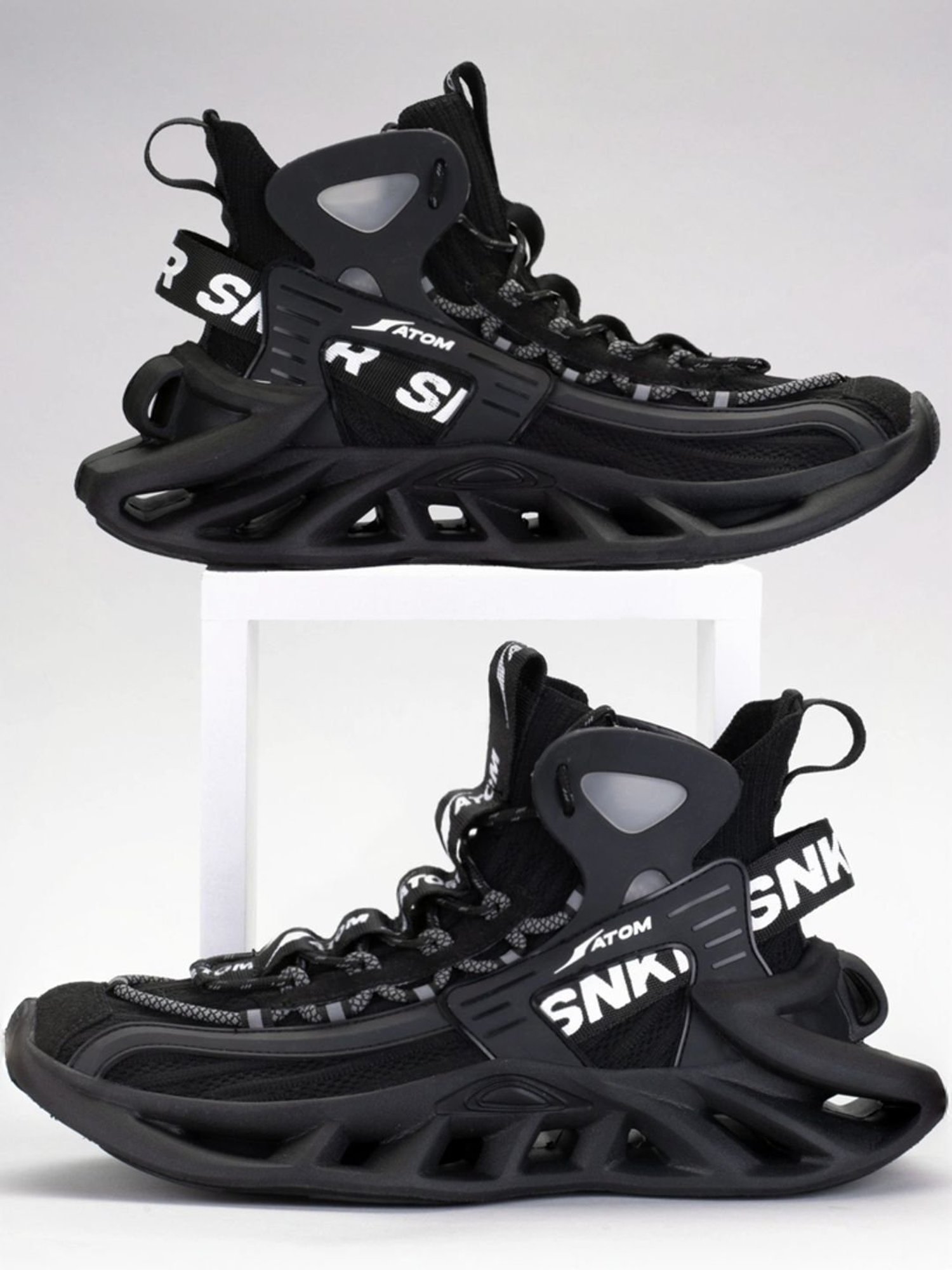 Atom Men's Dynamic Alphabounce Black Running Shoes