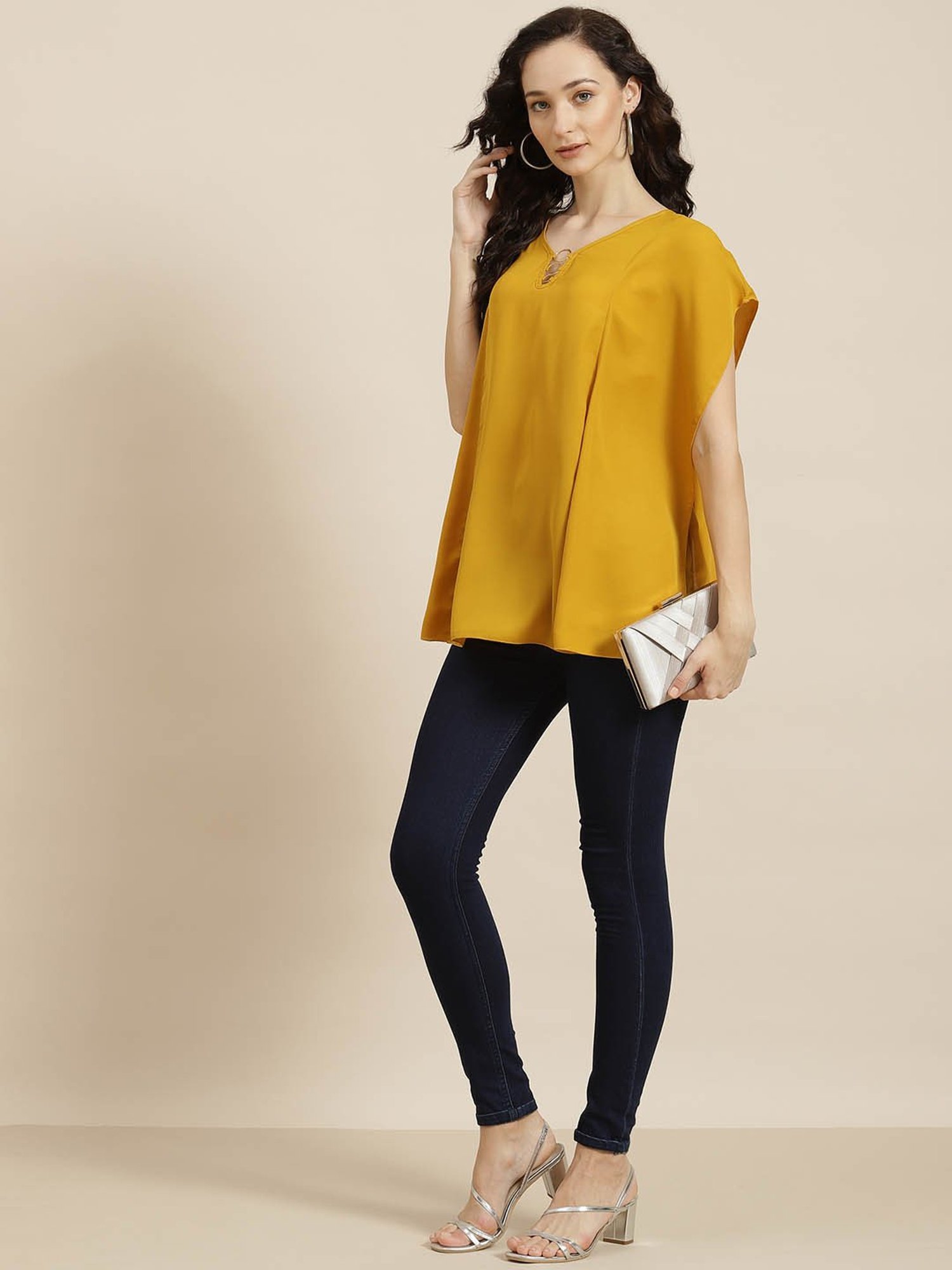 Qurvii Mustard Loose Fit Top